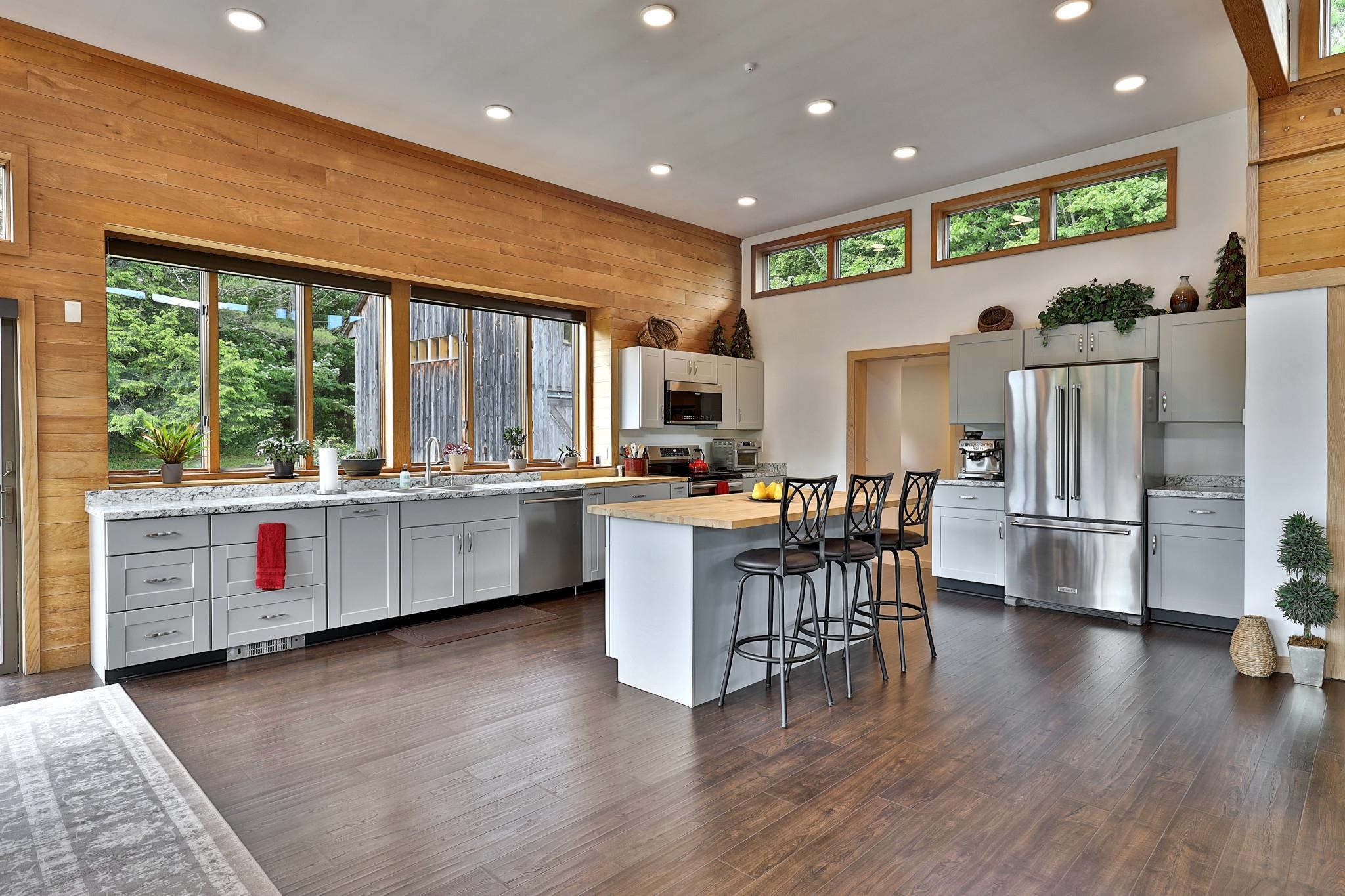 1328 Chandler Road