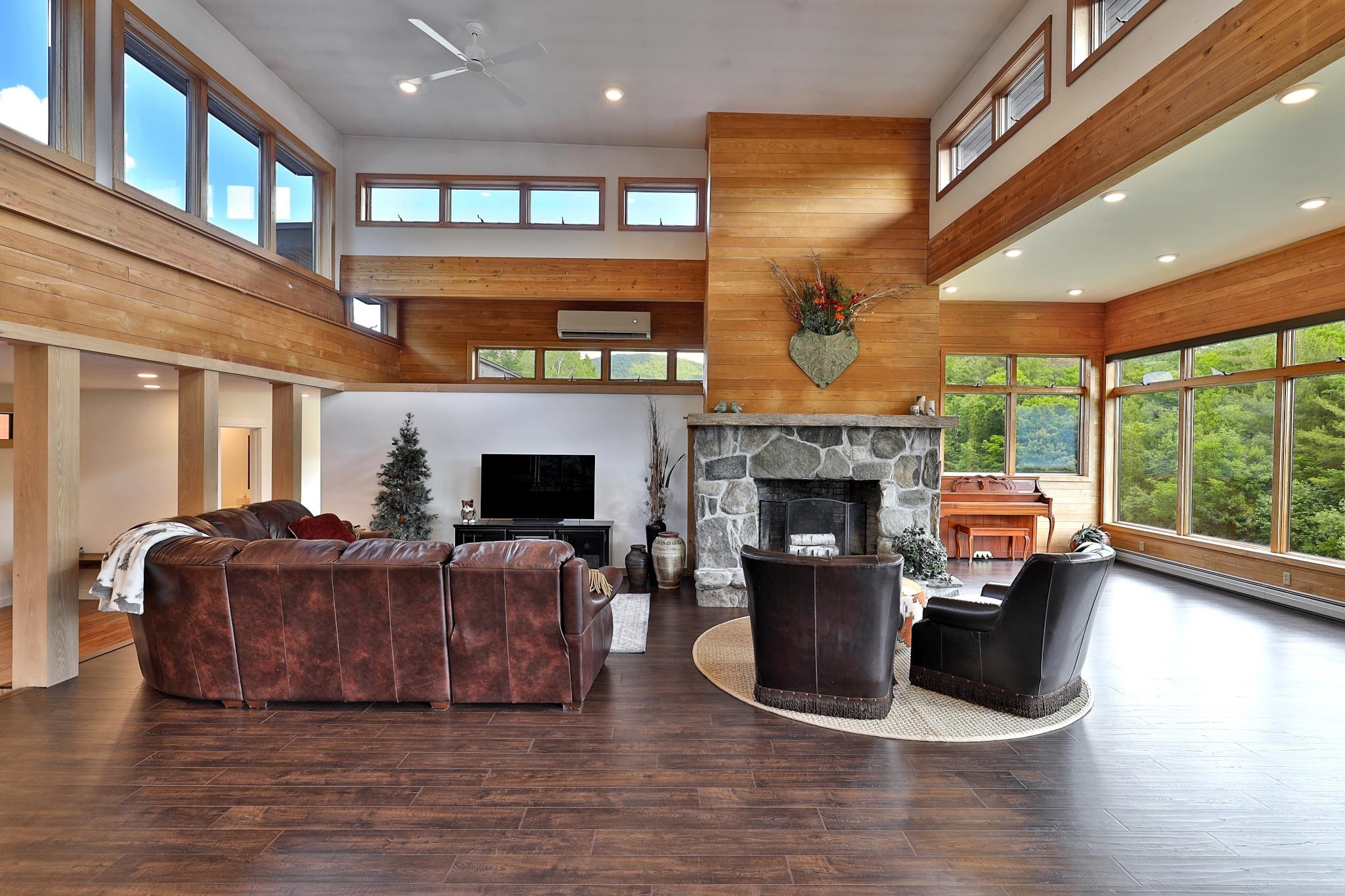 1328 Chandler Road