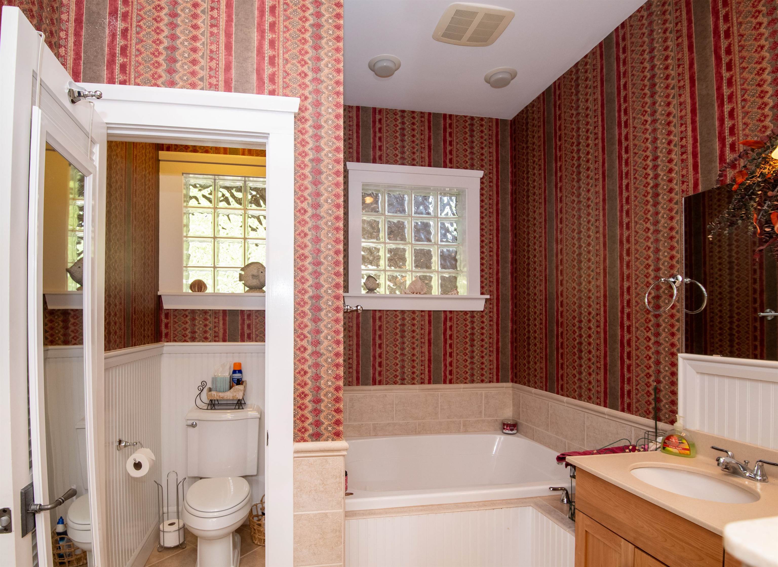 28 Carriage Lane Unit: E-3