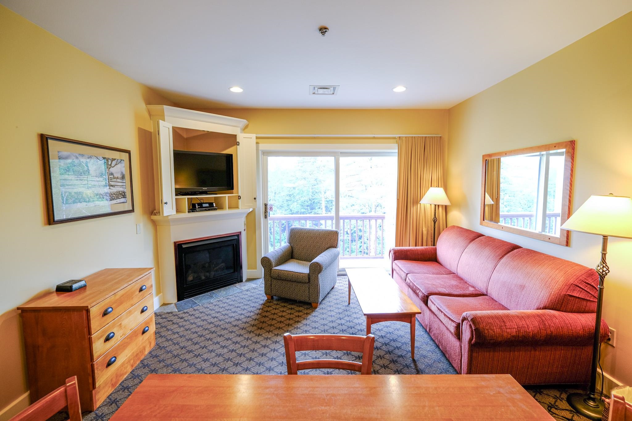 318/320 QII Jackson Gore Inn Unit: 318/320 QII