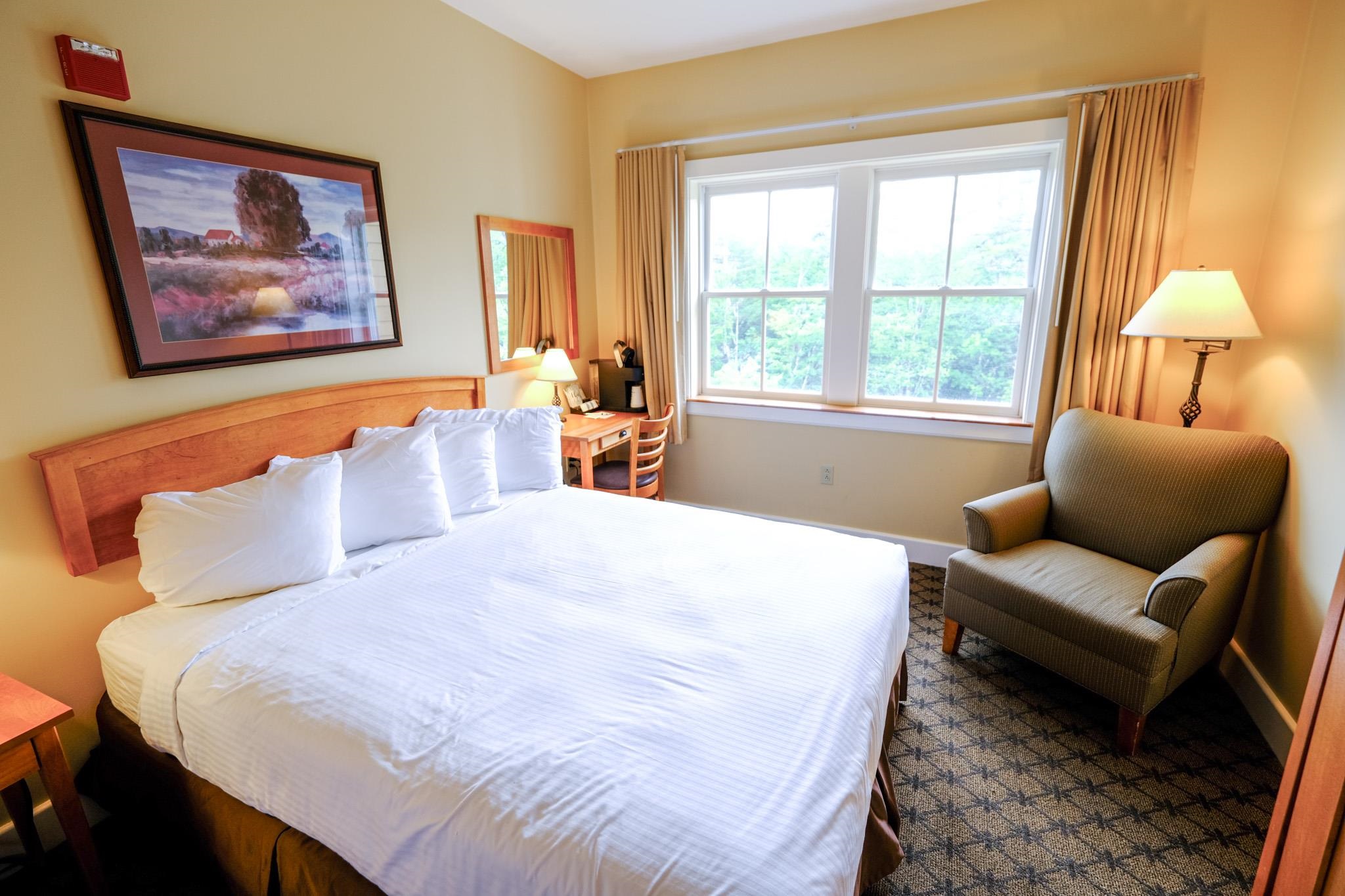 318/320 QII Jackson Gore Inn Unit: 318/320 QII