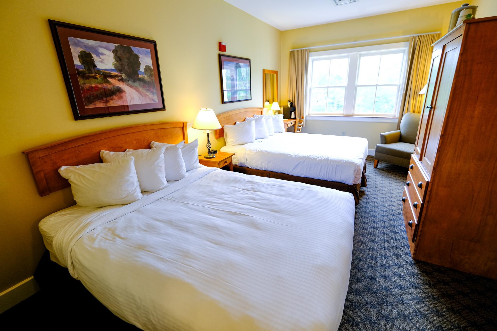 318/320 QII Jackson Gore Inn Unit: 318/320 QII