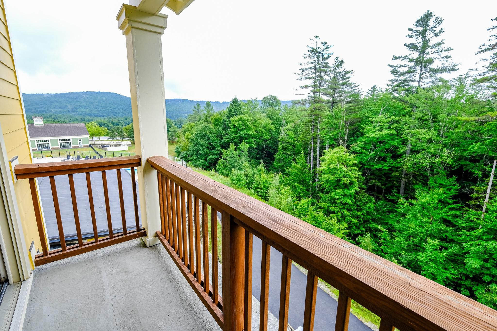 318/320 QII Jackson Gore Inn Unit: 318/320 QII