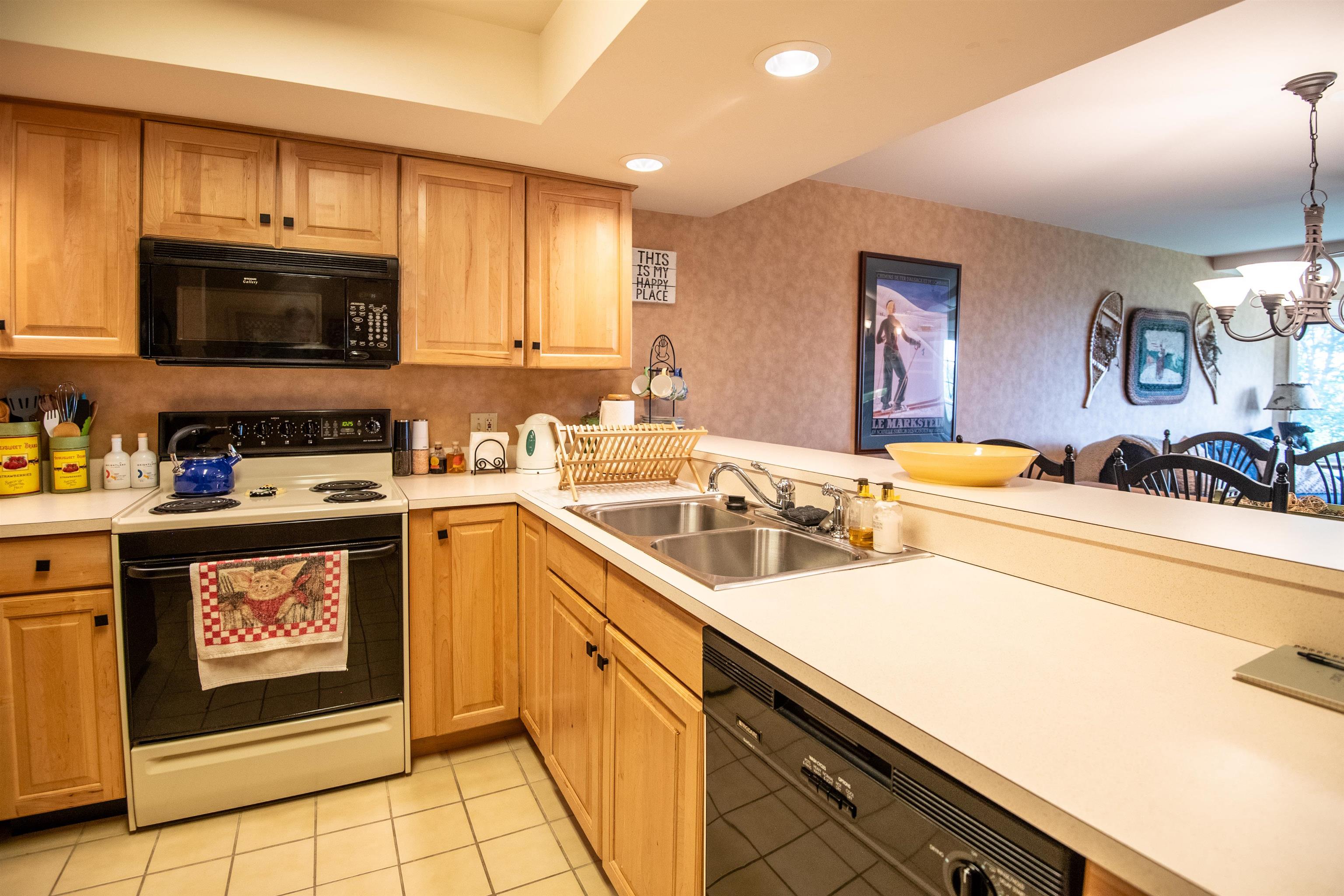 245 Solitude Road Unit: M204