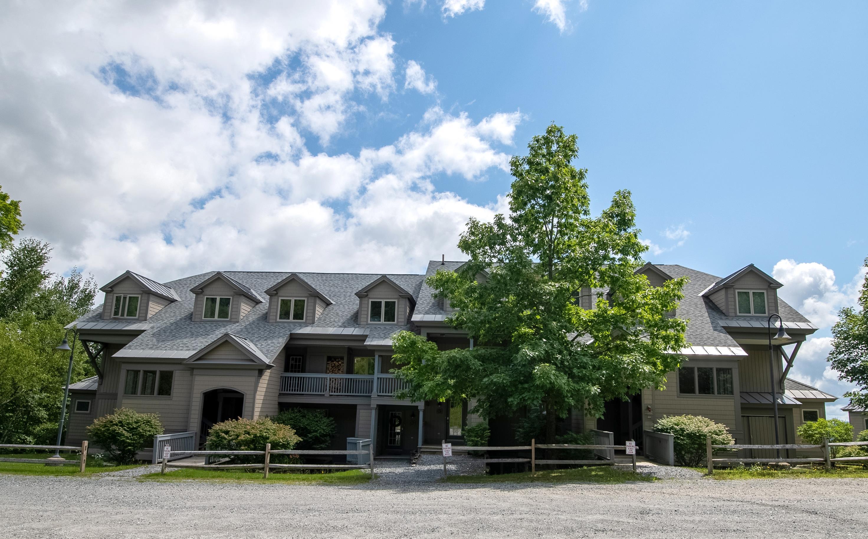 245 Solitude Road Unit: M204