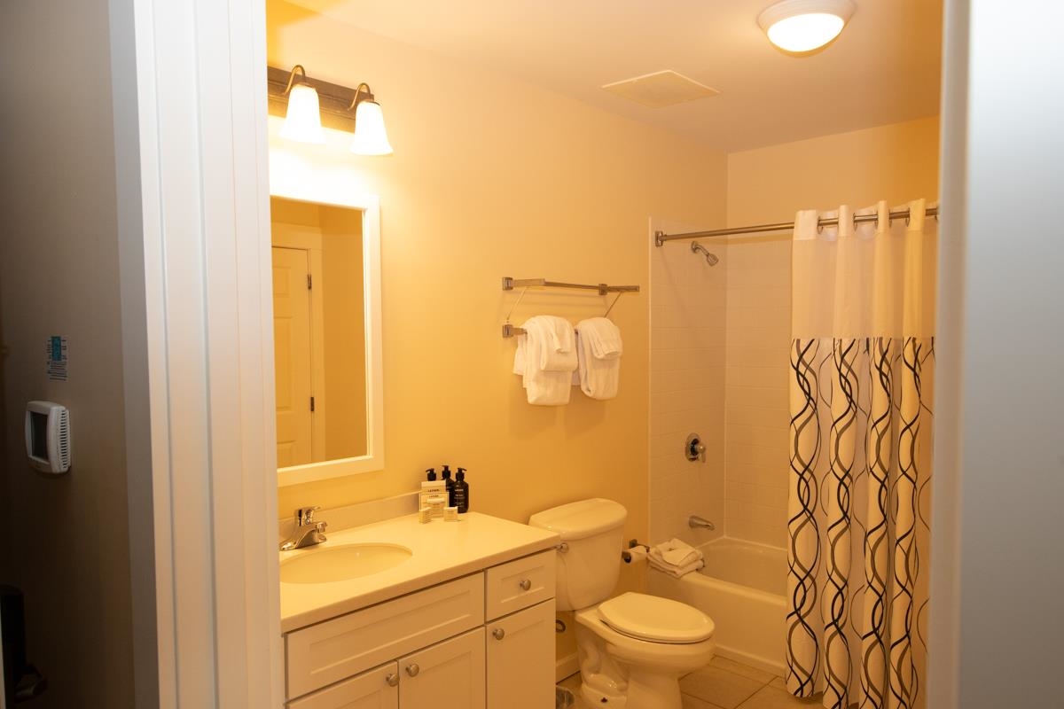 246/248 Qtr. I Jackson Gore Inn