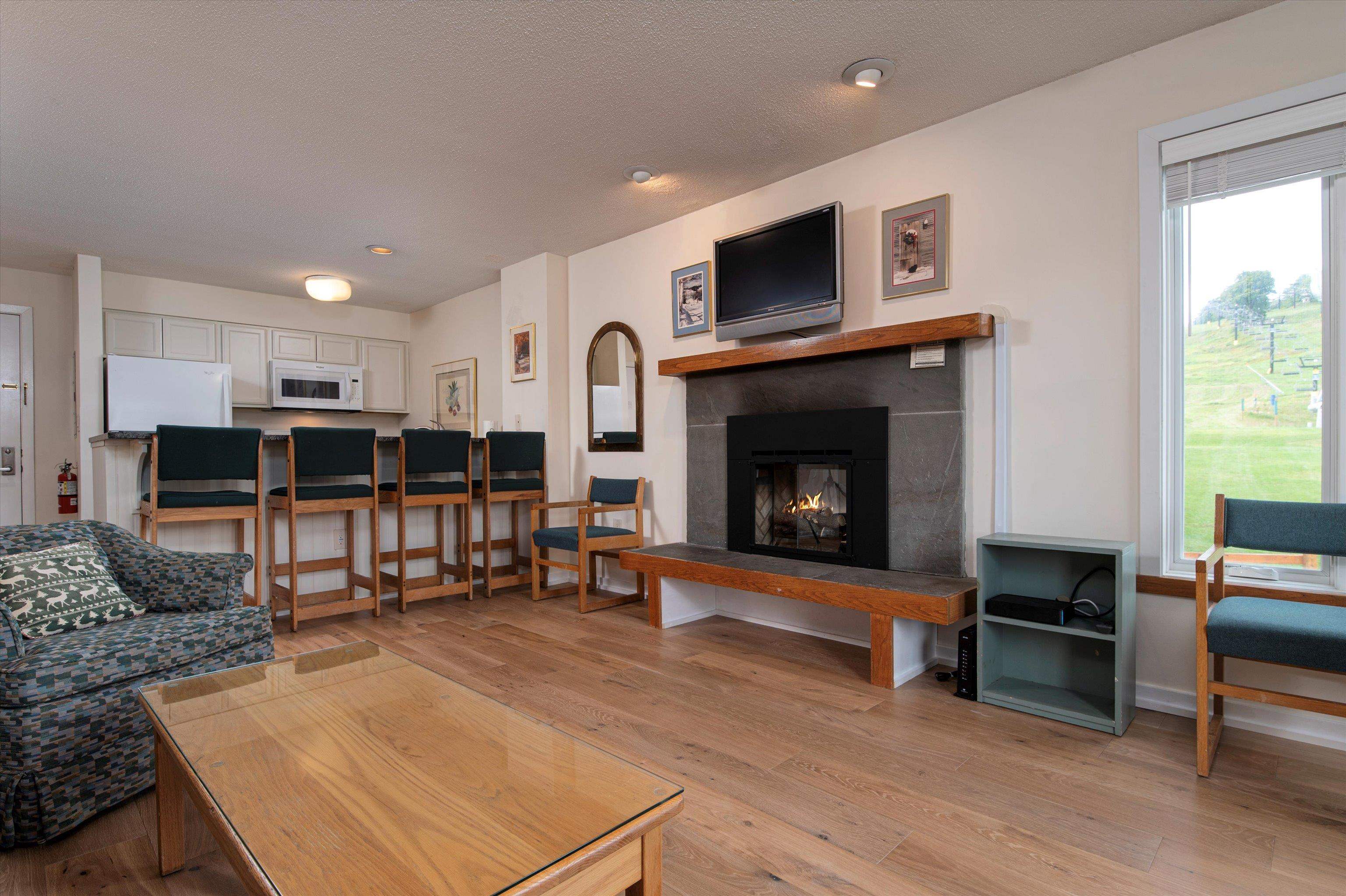 318 Mountain Road Unit: A208
