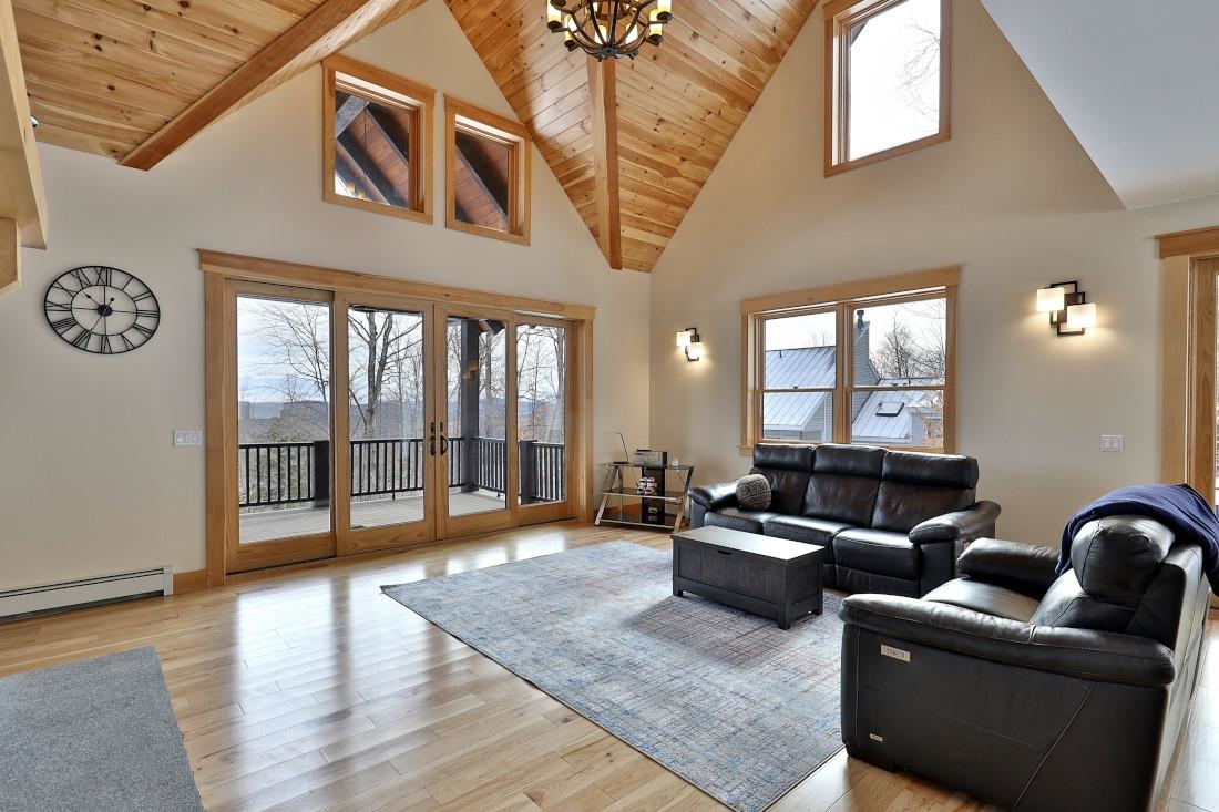 113 North Village Road Unit: 25