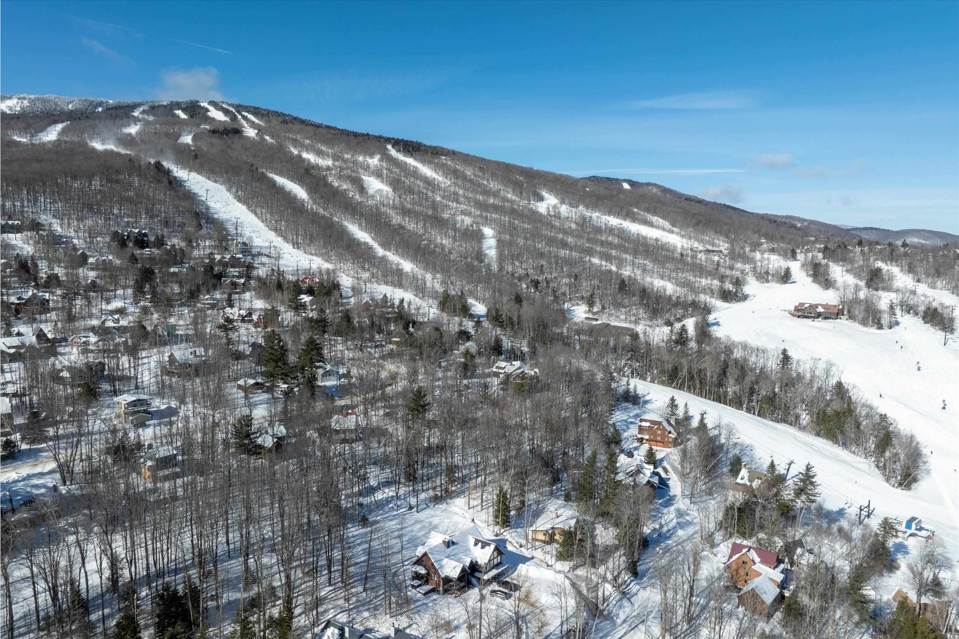 113 North Village Road Unit: 25