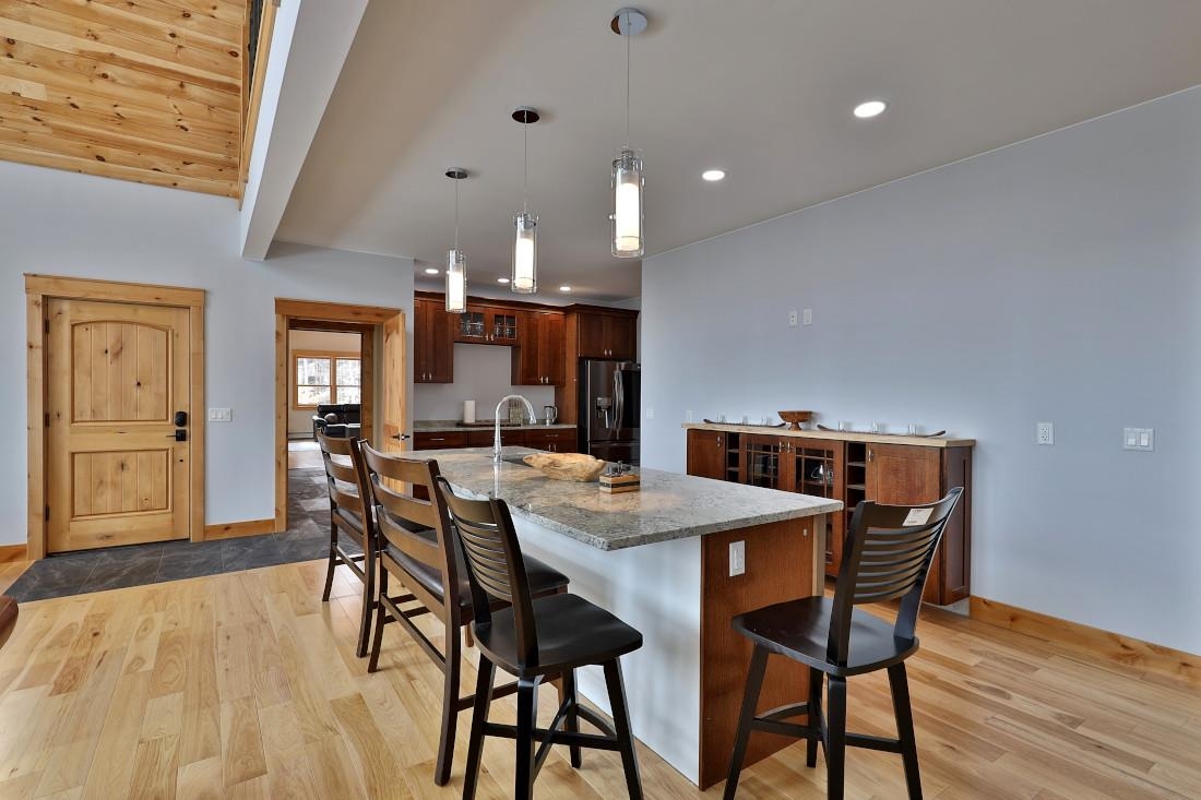 113 North Village Road Unit: 25