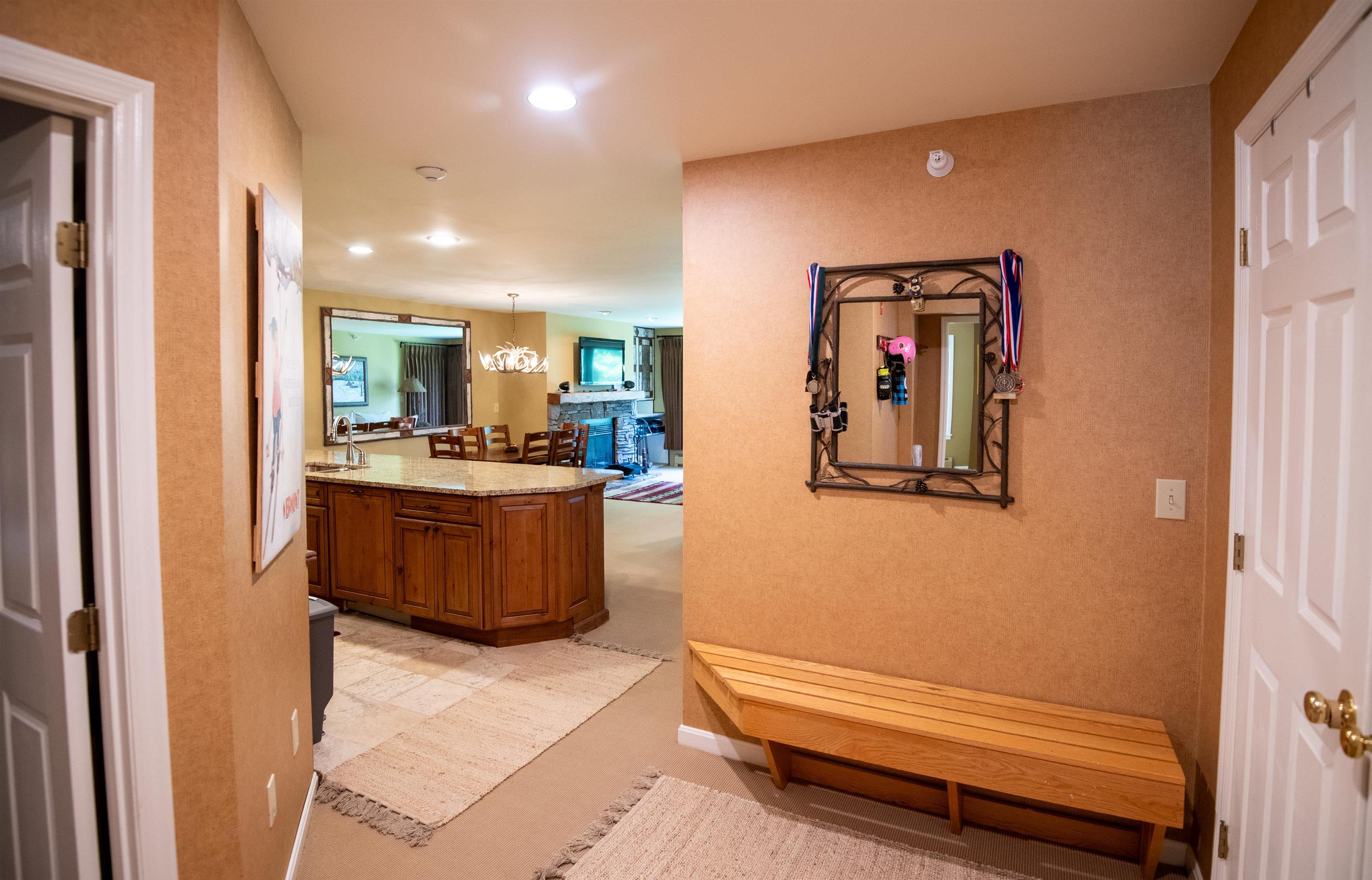 22 Harrison Lane Unit: L-203