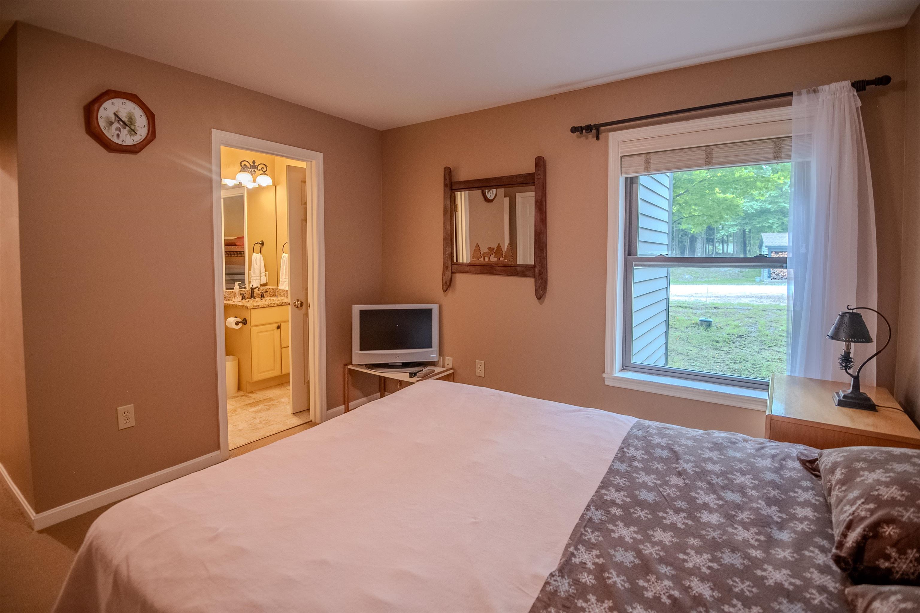 22 Harrison Lane Unit: L-203