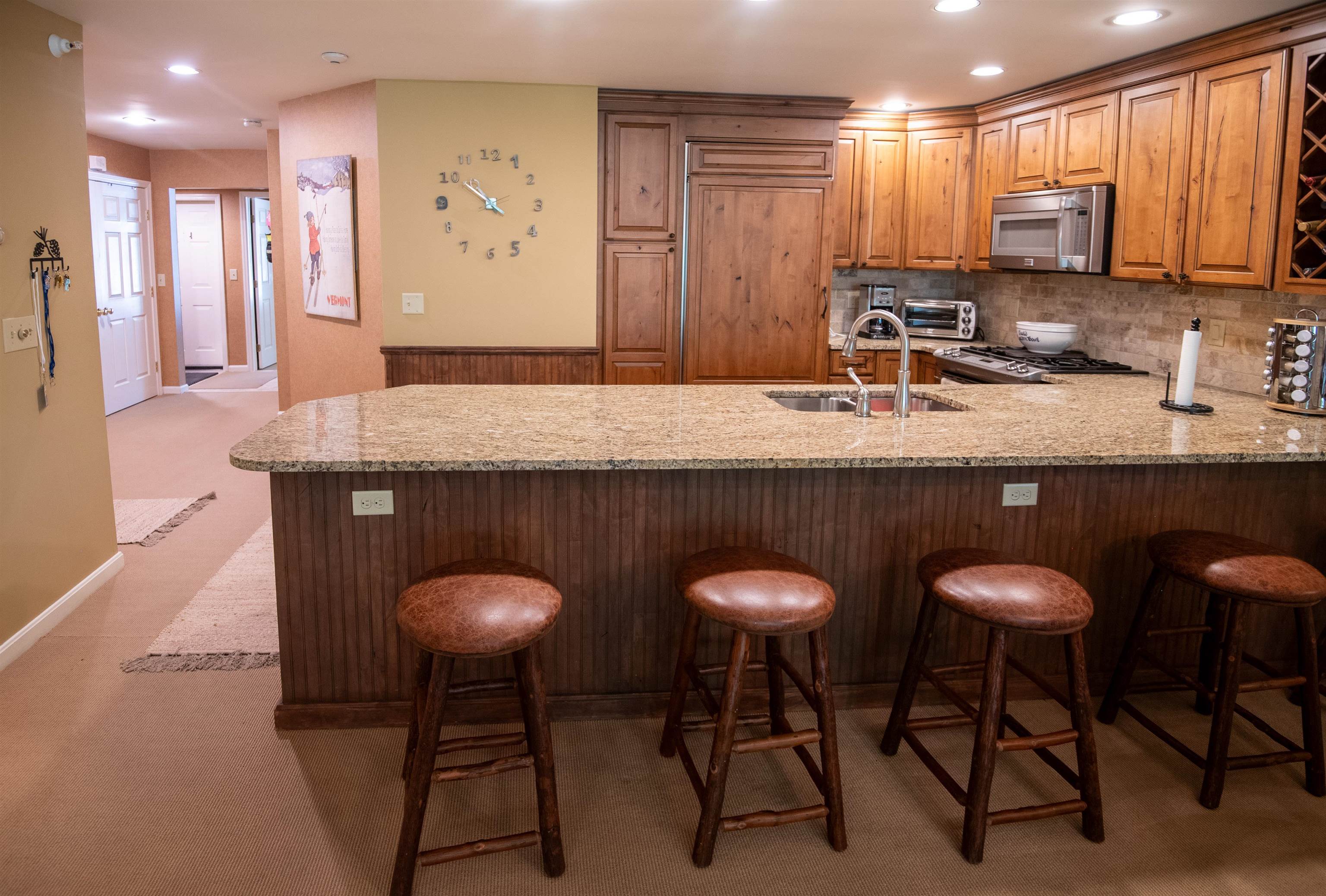 22 Harrison Lane Unit: L-203