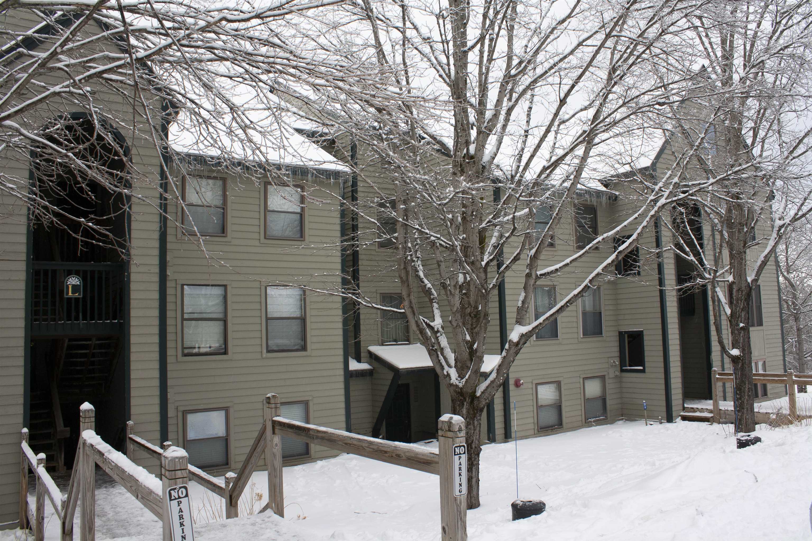 22 Harrison Lane Unit: L-203