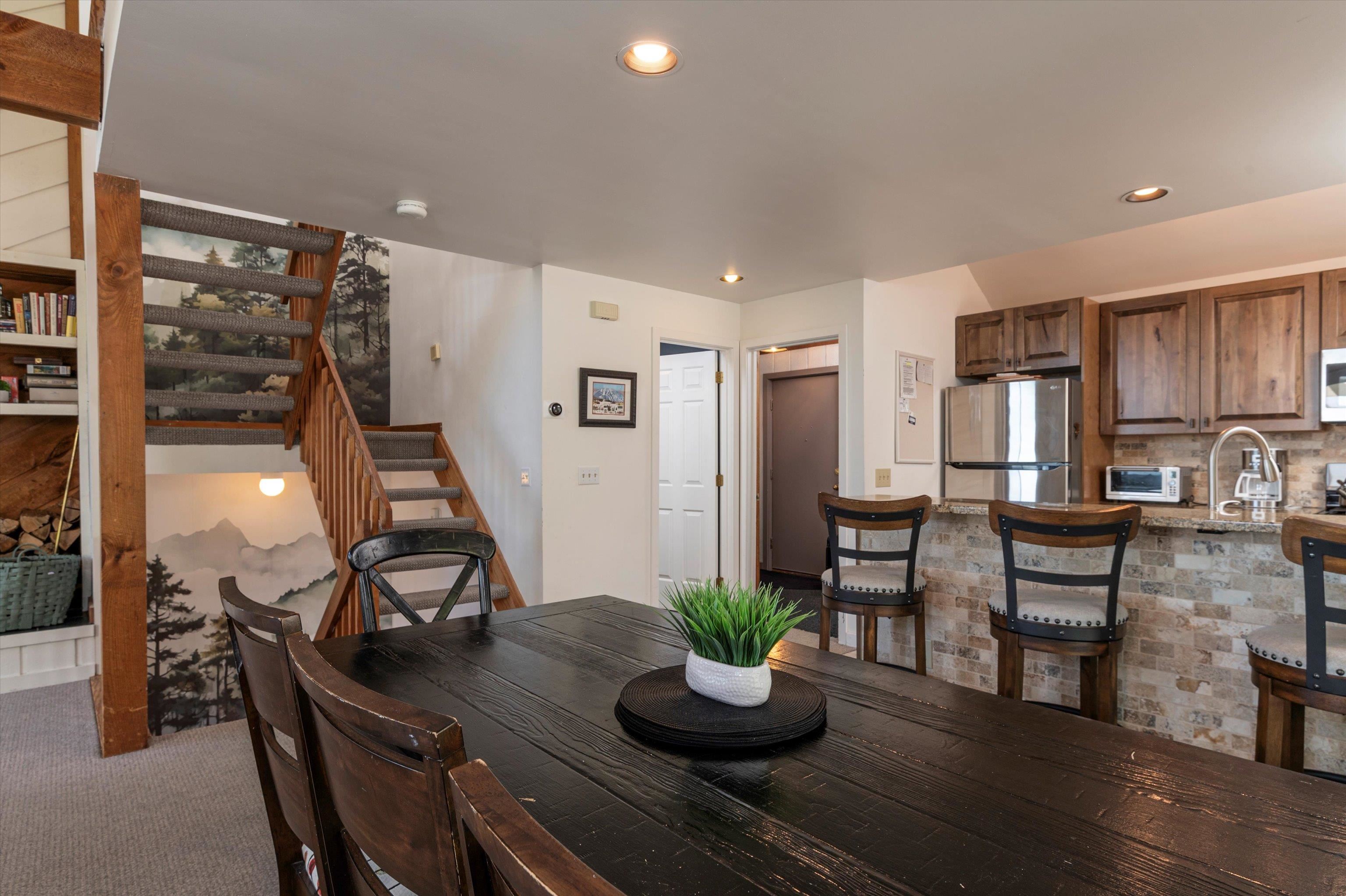 85 Okemo Trailside Extension Unit: 40A
