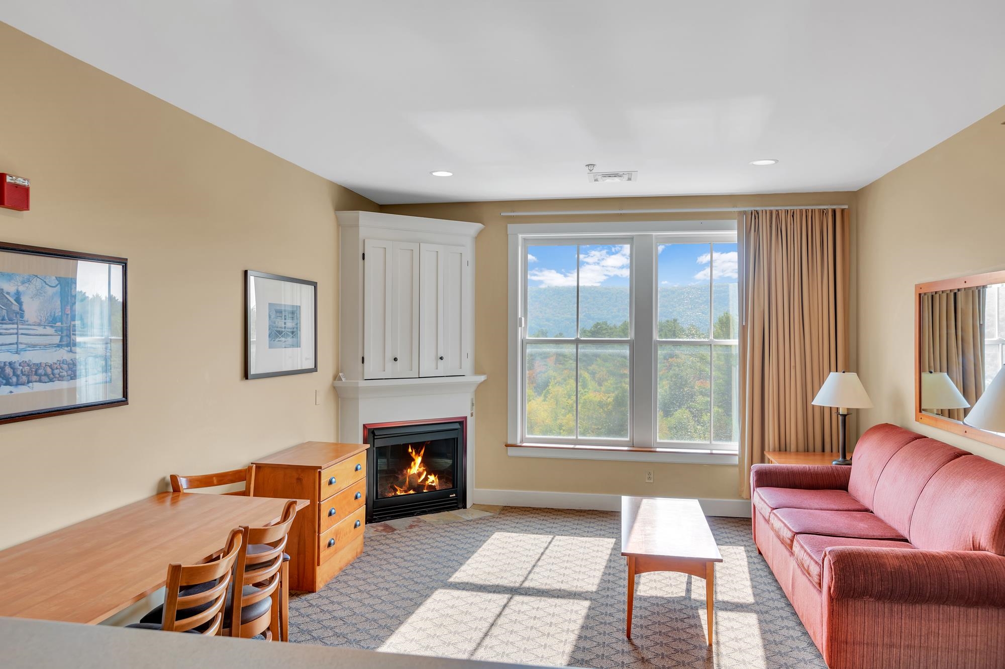 418 Q2 Jackson Gore Inn Unit: 418 QII