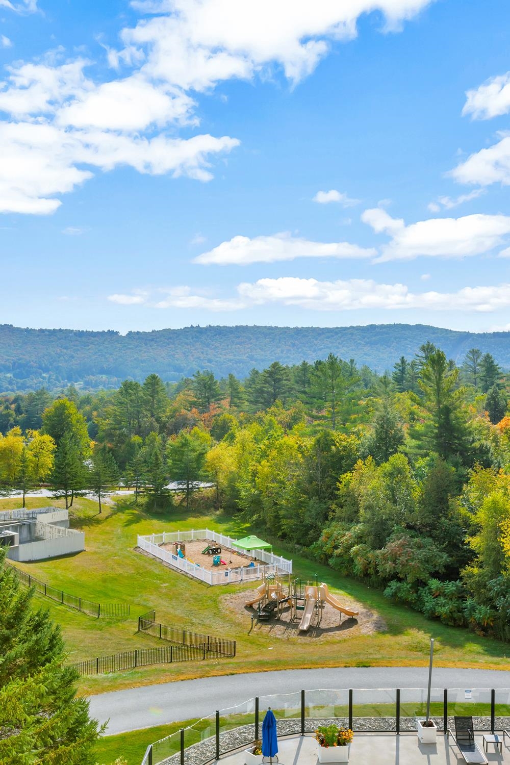 418 Q2 Jackson Gore Inn Unit: 418 QII