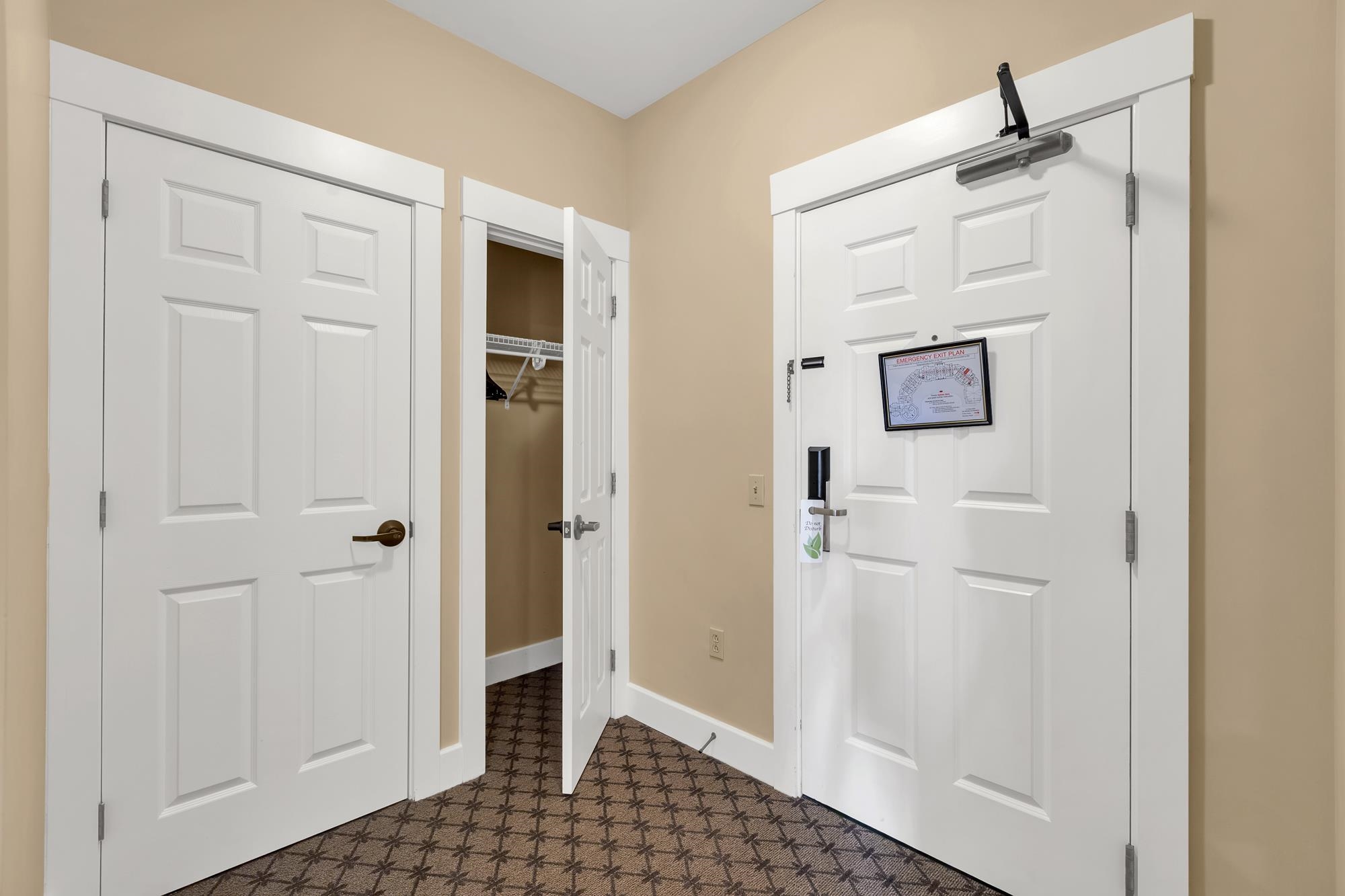 418 Q2 Jackson Gore Inn Unit: 418 QII