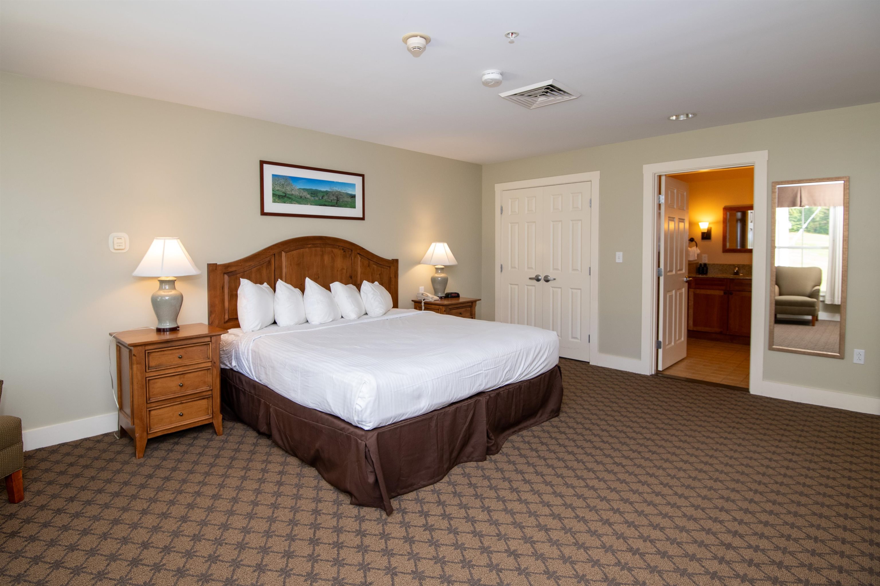 705/707 Qtr. I V Adams House