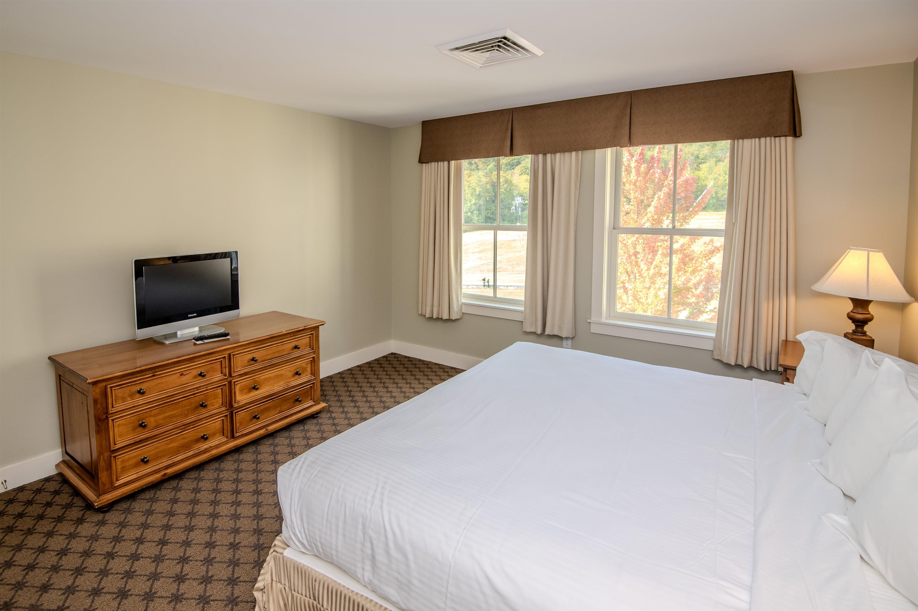 705/707 Qtr. I V Adams House