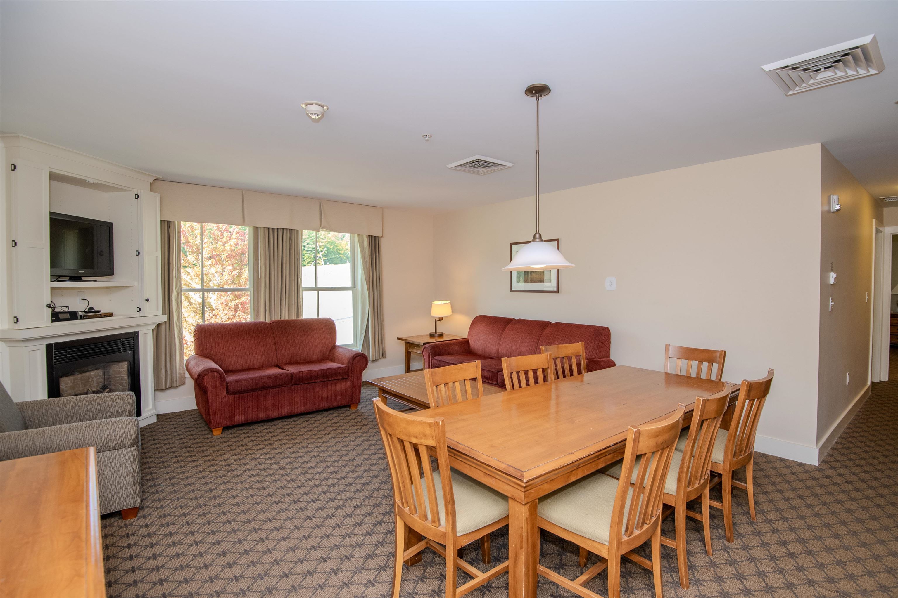 705/707 Qtr. I V Adams House