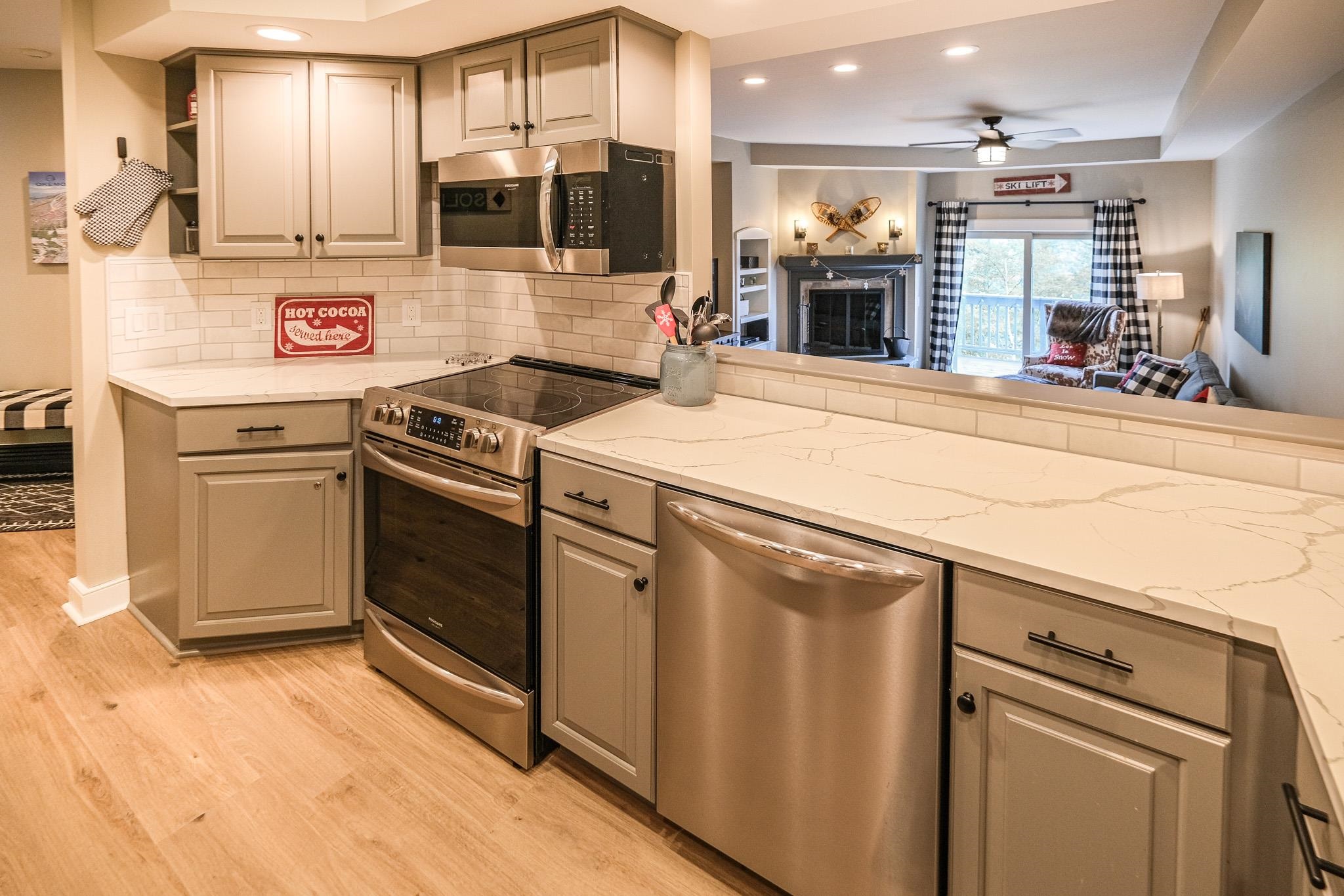 245 Solitude Road Unit: M203