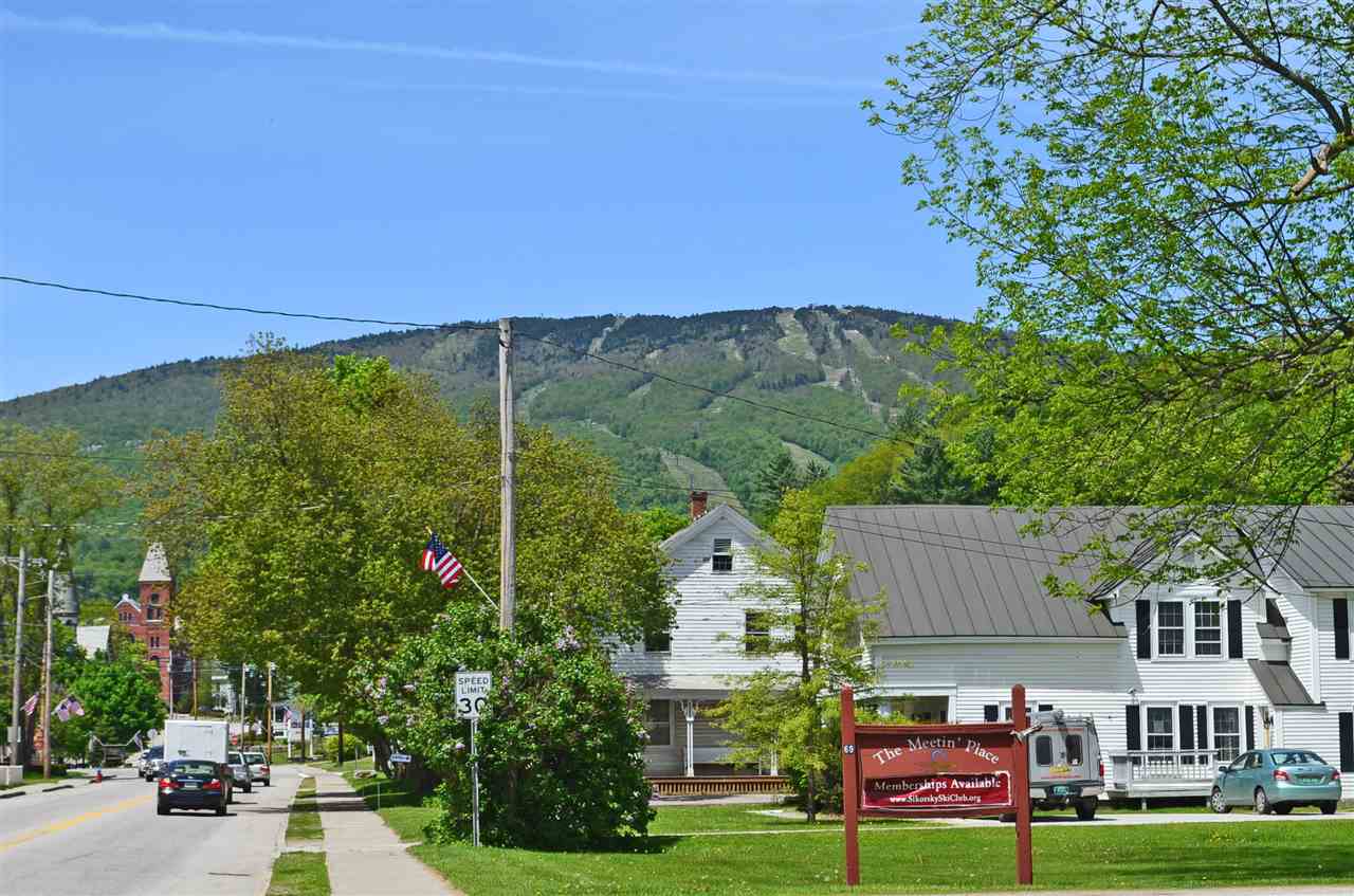 245 Solitude Road Unit: M203