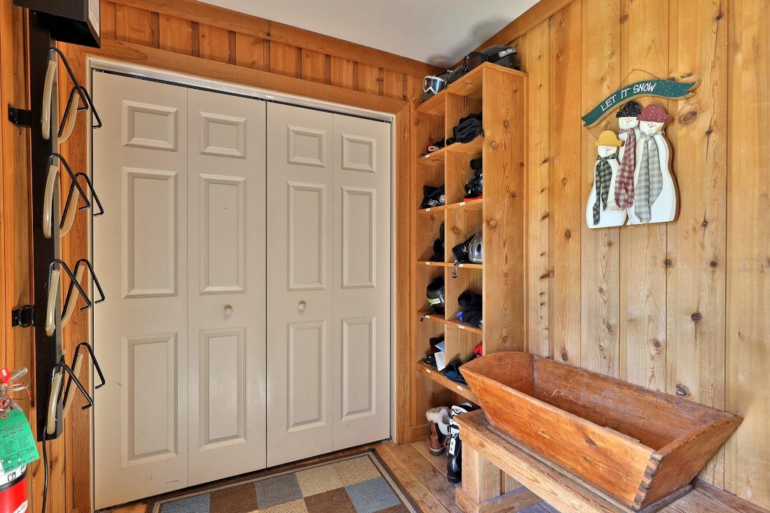 75 Alpine Way Unit: C-4