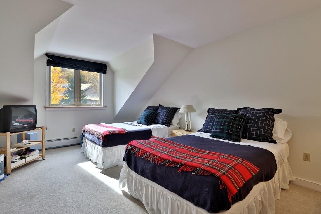 75 Alpine Way Unit: C-4