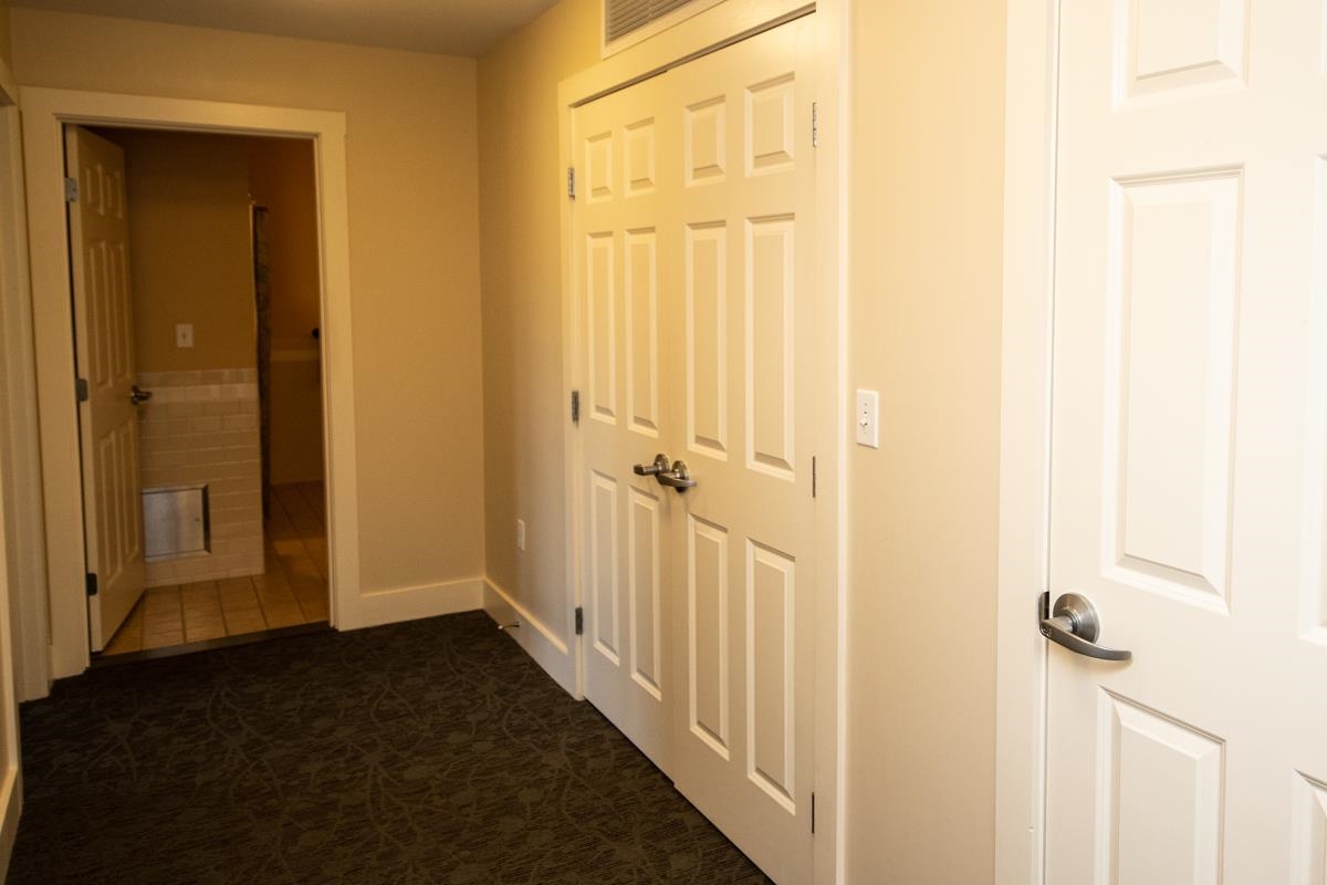 820/822 Qtr. I I Adams House