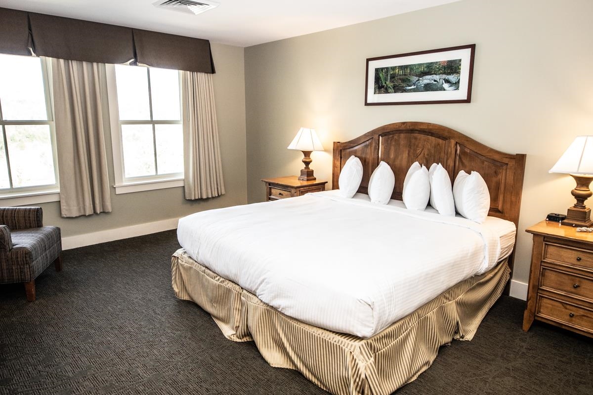 820/822 Qtr. I I Adams House