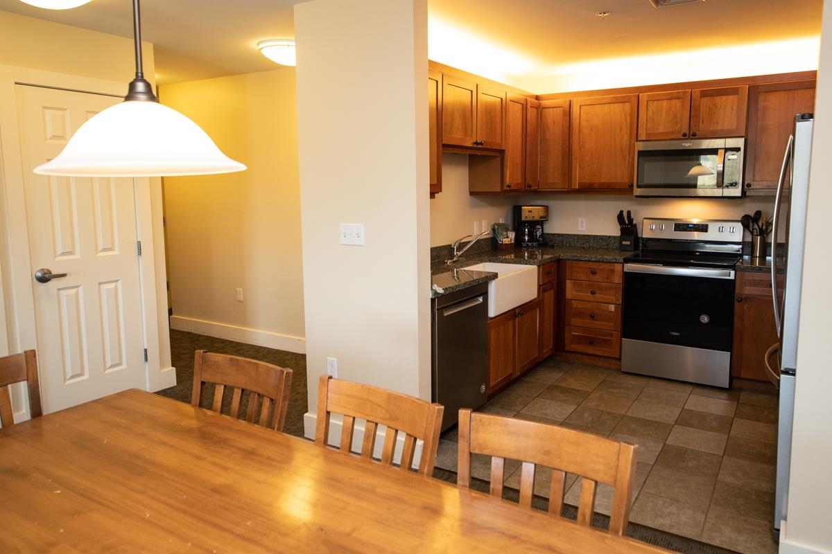 820/822 Qtr. I I Adams House