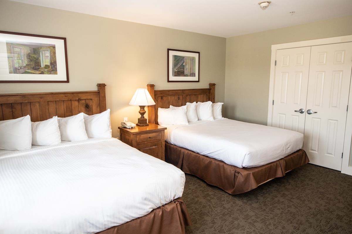 820/822 Qtr. I I Adams House