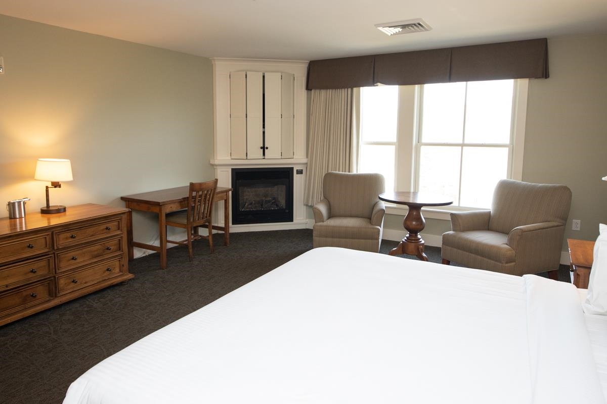 820/822 Qtr. I I Adams House