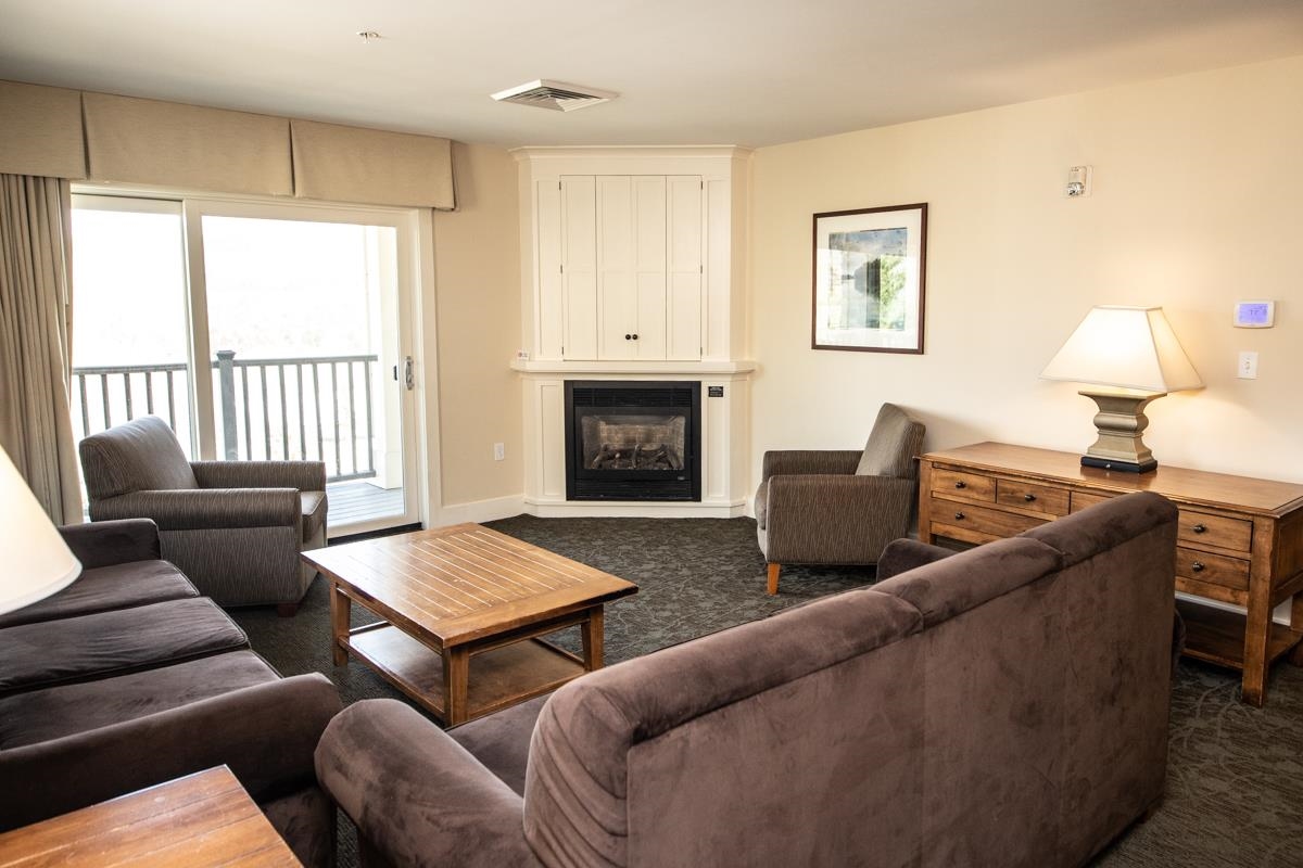 820/822 Qtr. I I Adams House