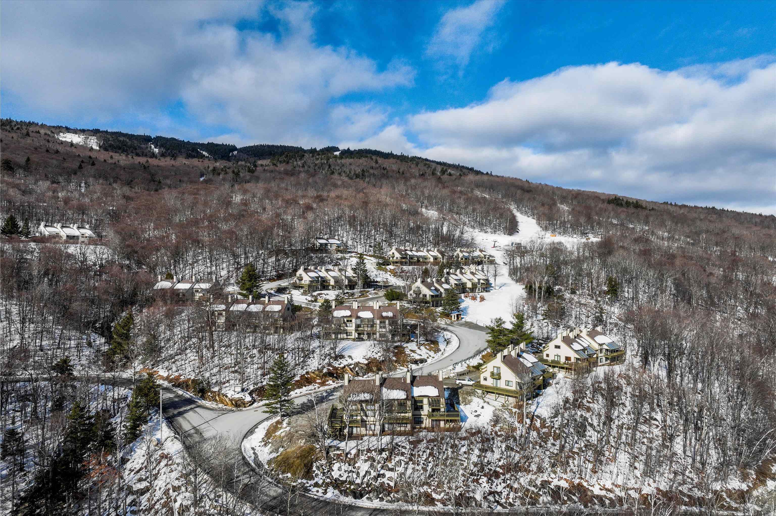 147 Okemo Trailside Extension Unit: 24C, Upper