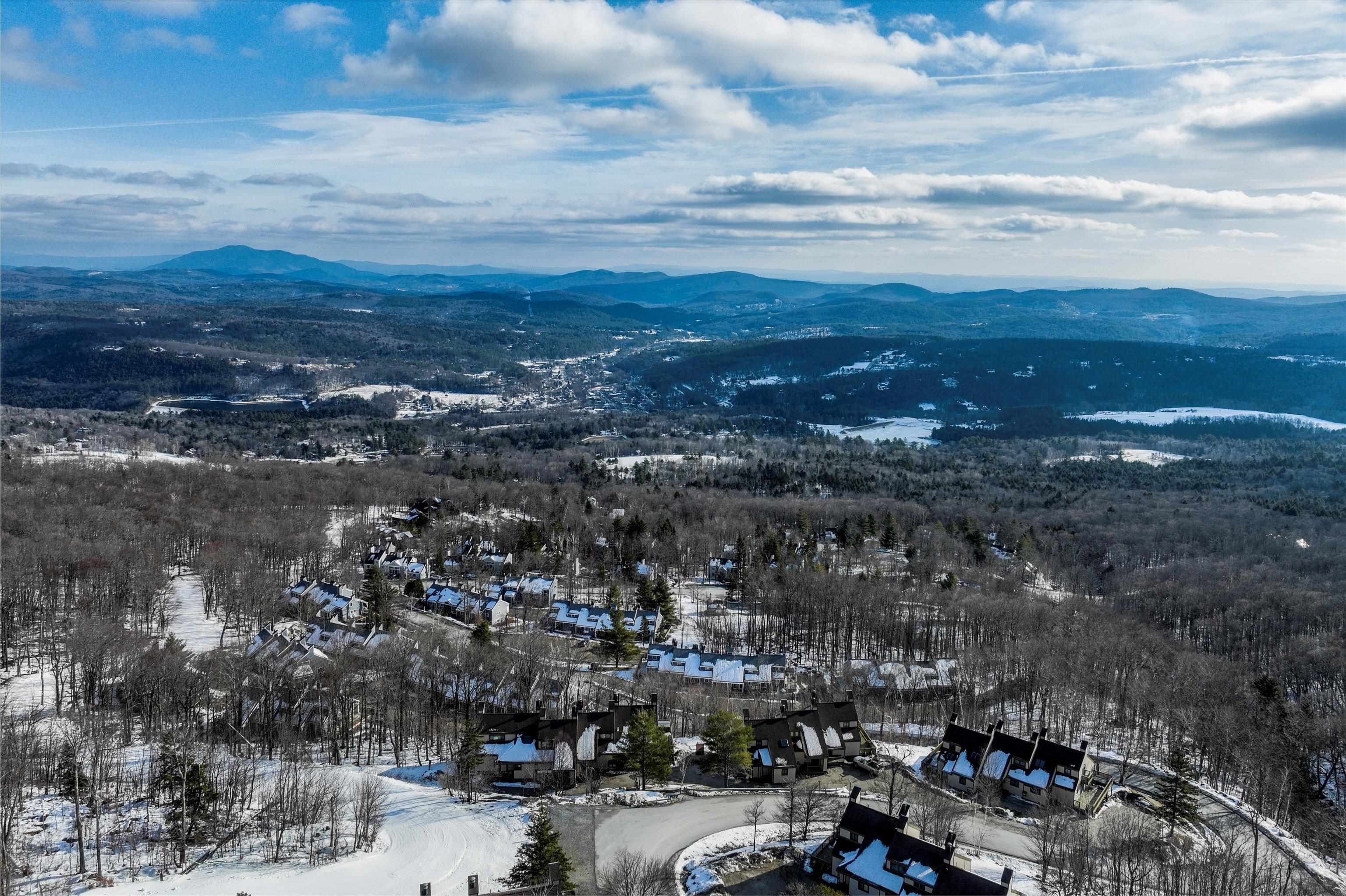147 Okemo Trailside Extension Unit: 24C, Upper