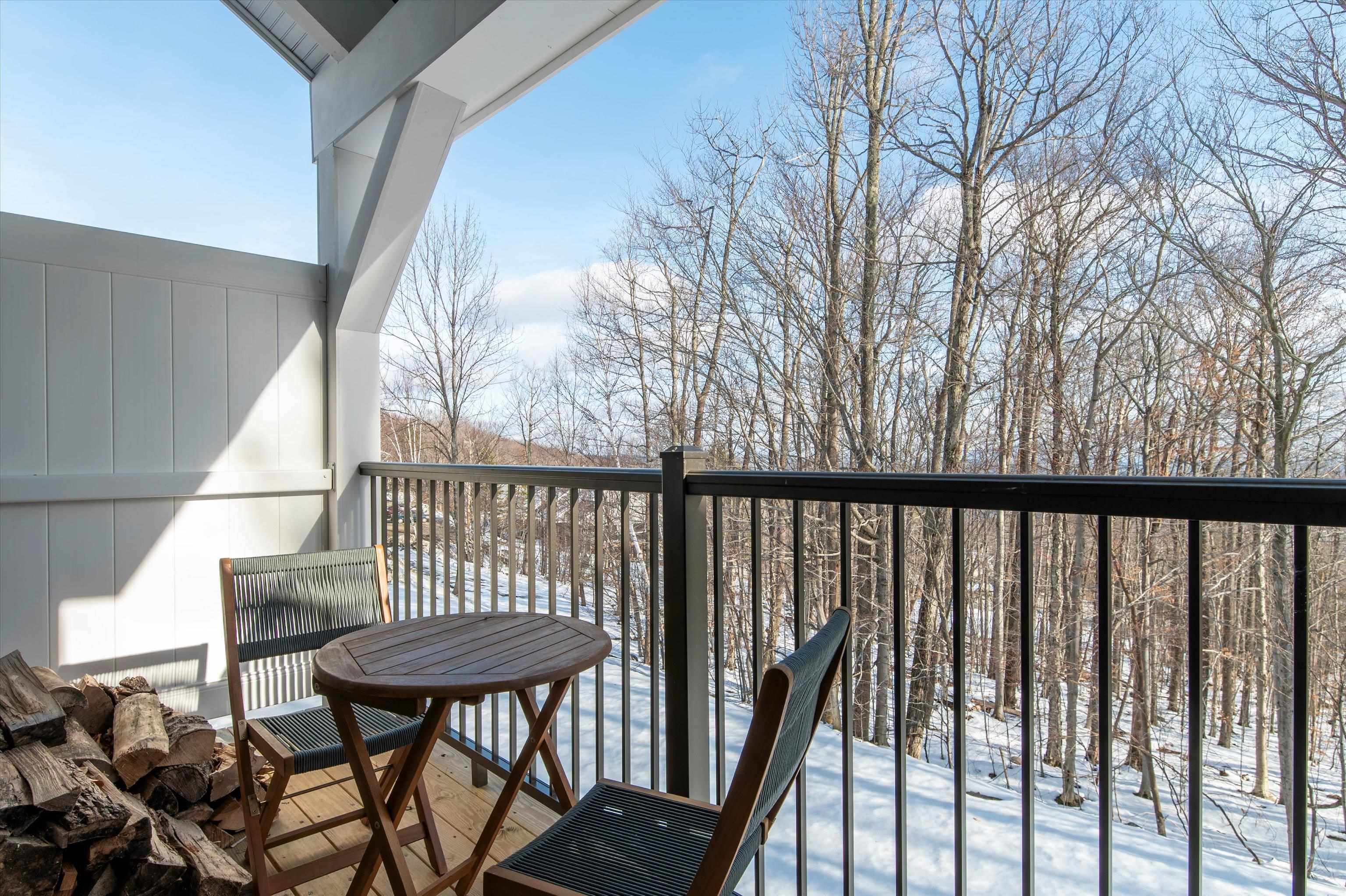 147 Okemo Trailside Extension Unit: 24C, Upper