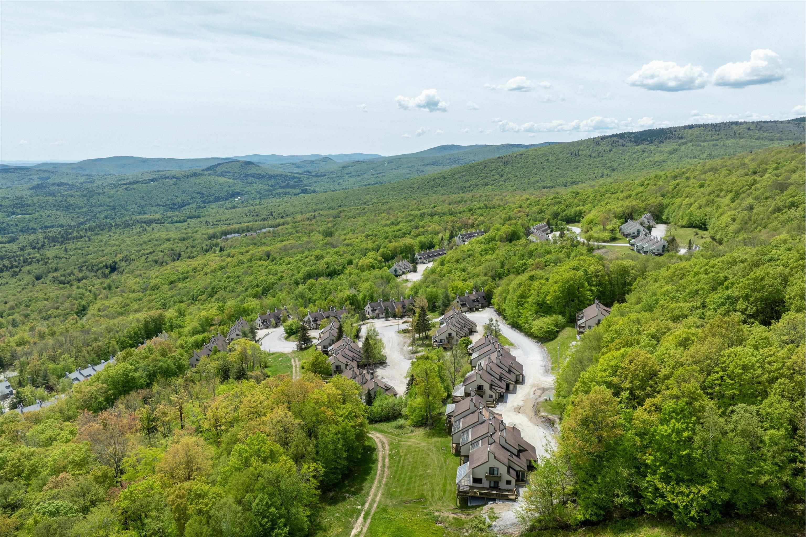 360 Okemo Trailside Extension Unit: 37C