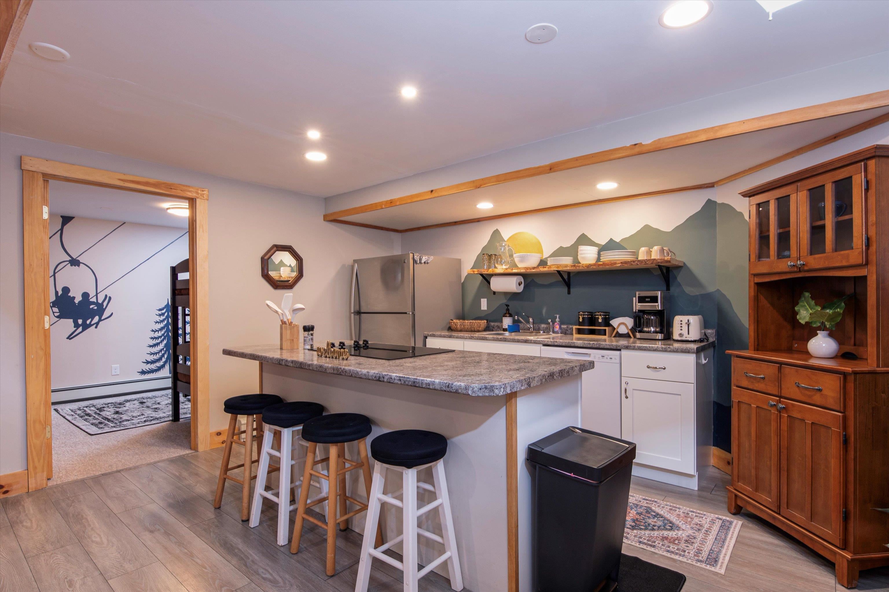 256 Bowlsville Road South