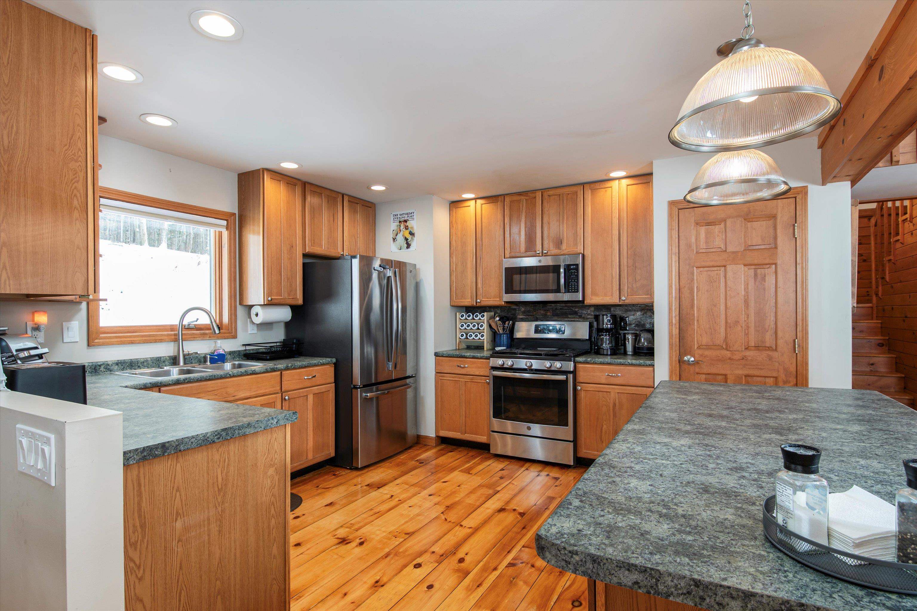 256 Bowlsville Road South