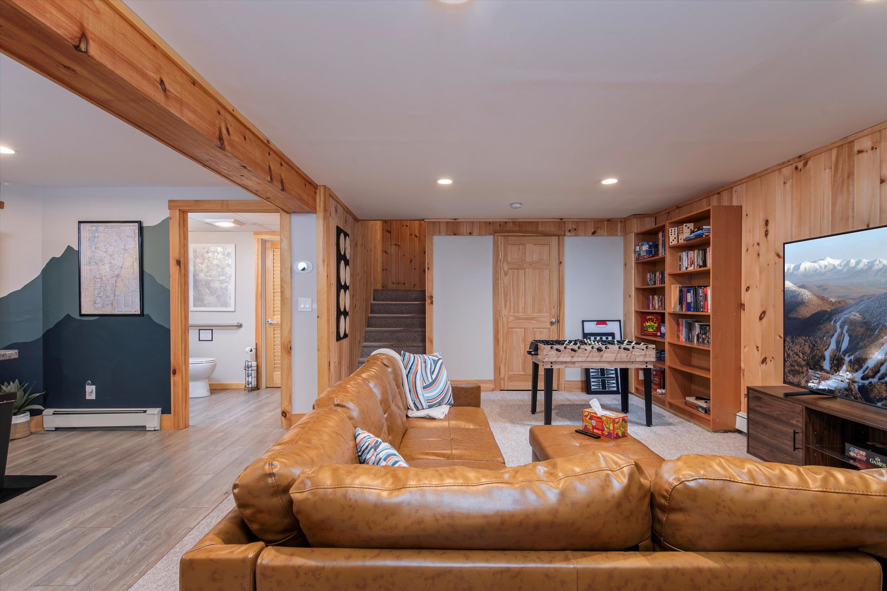 256 Bowlsville Road South