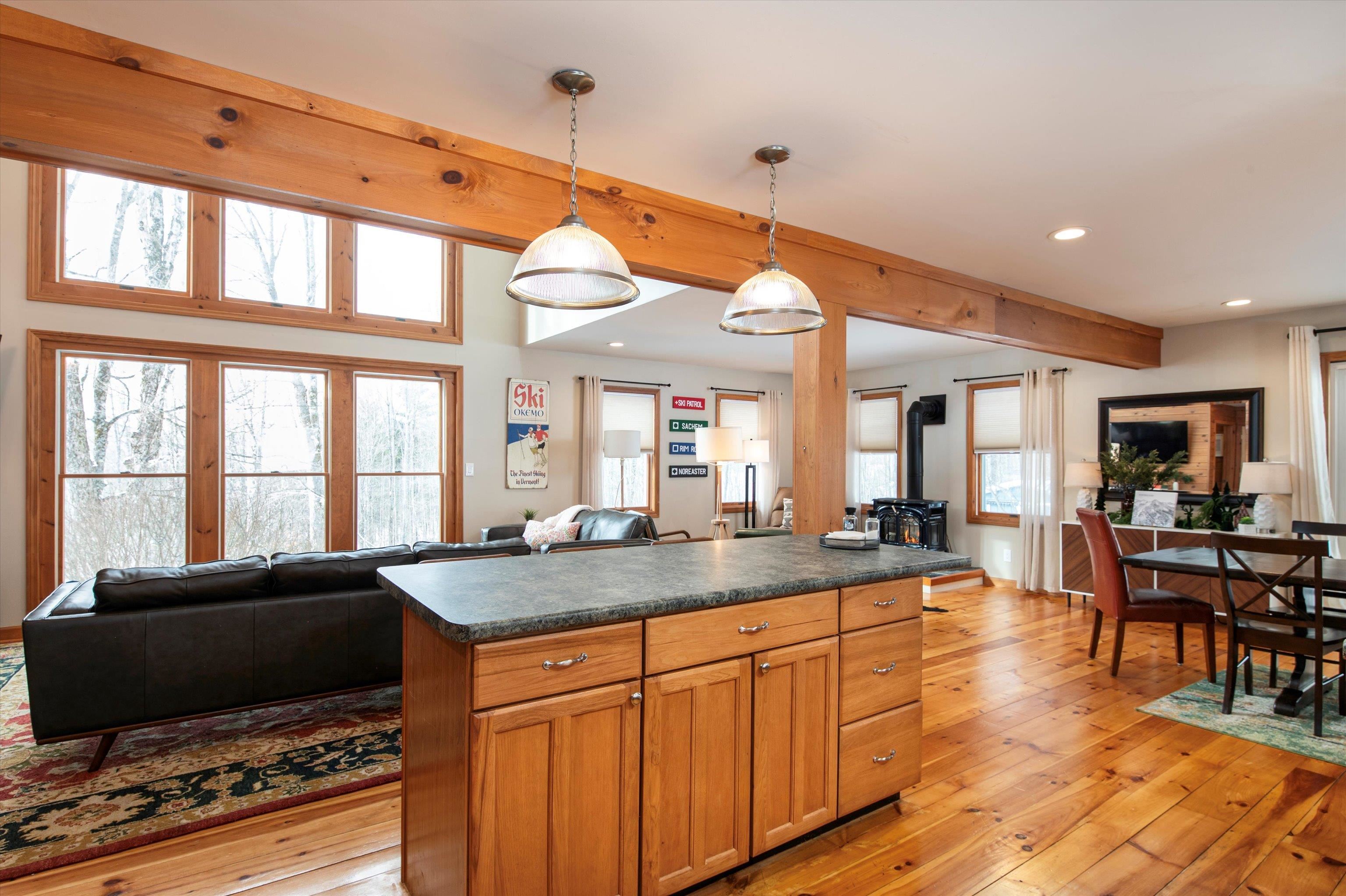 256 Bowlsville Road South