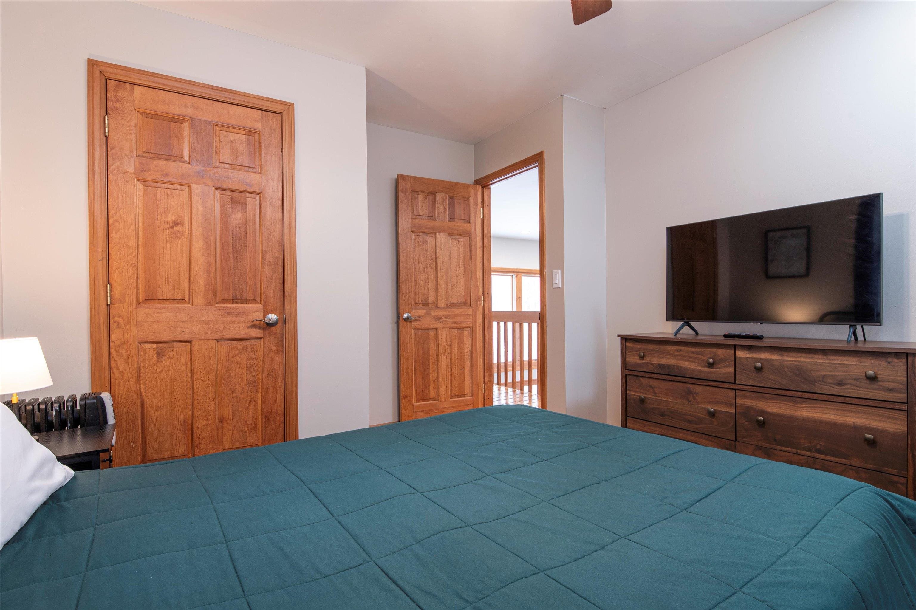 256 Bowlsville Road South