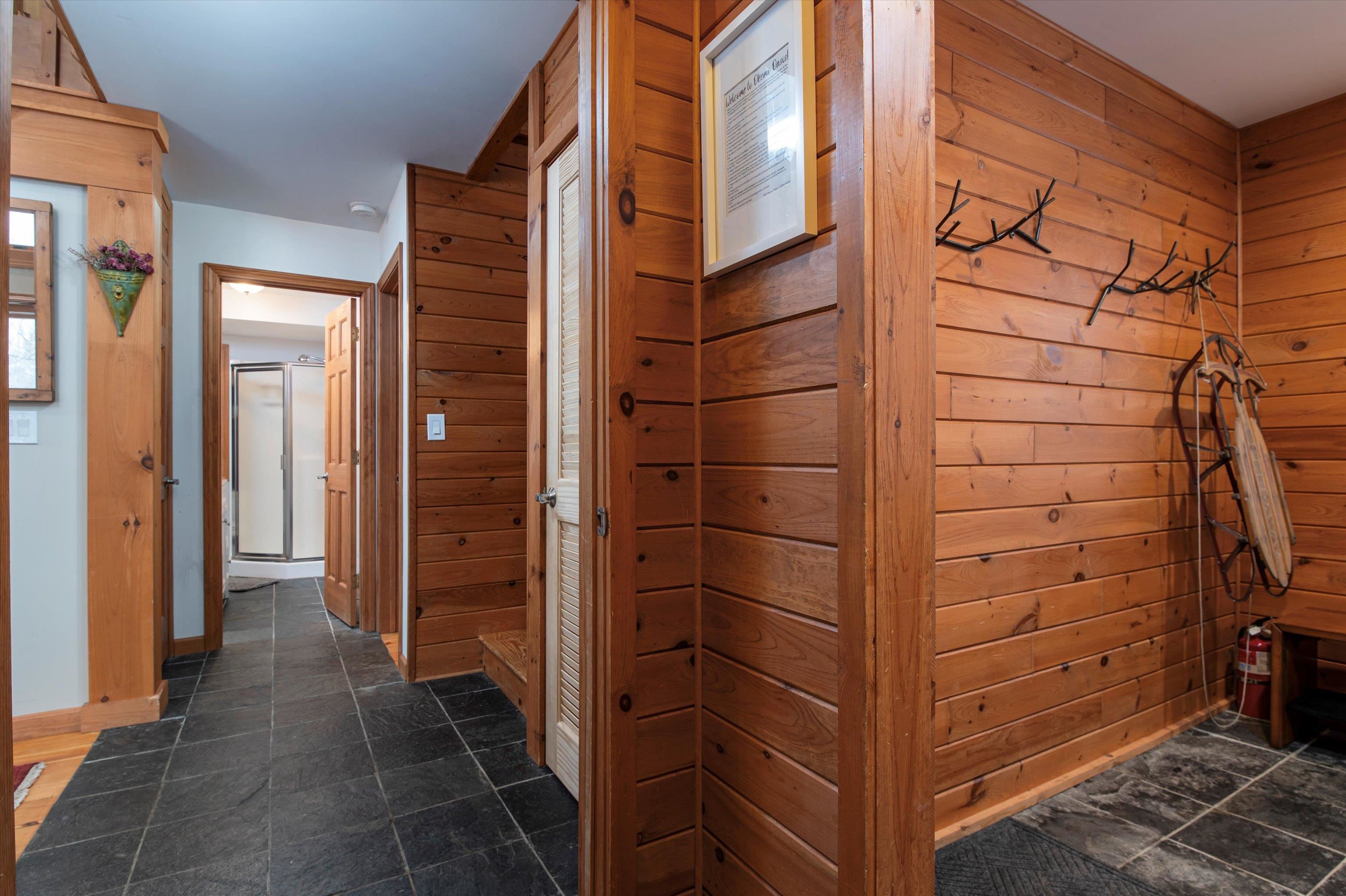 256 Bowlsville Road South