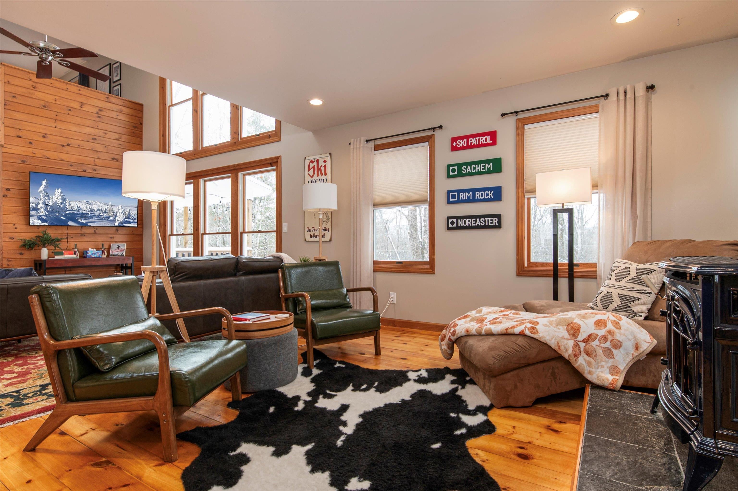 256 Bowlsville Road South