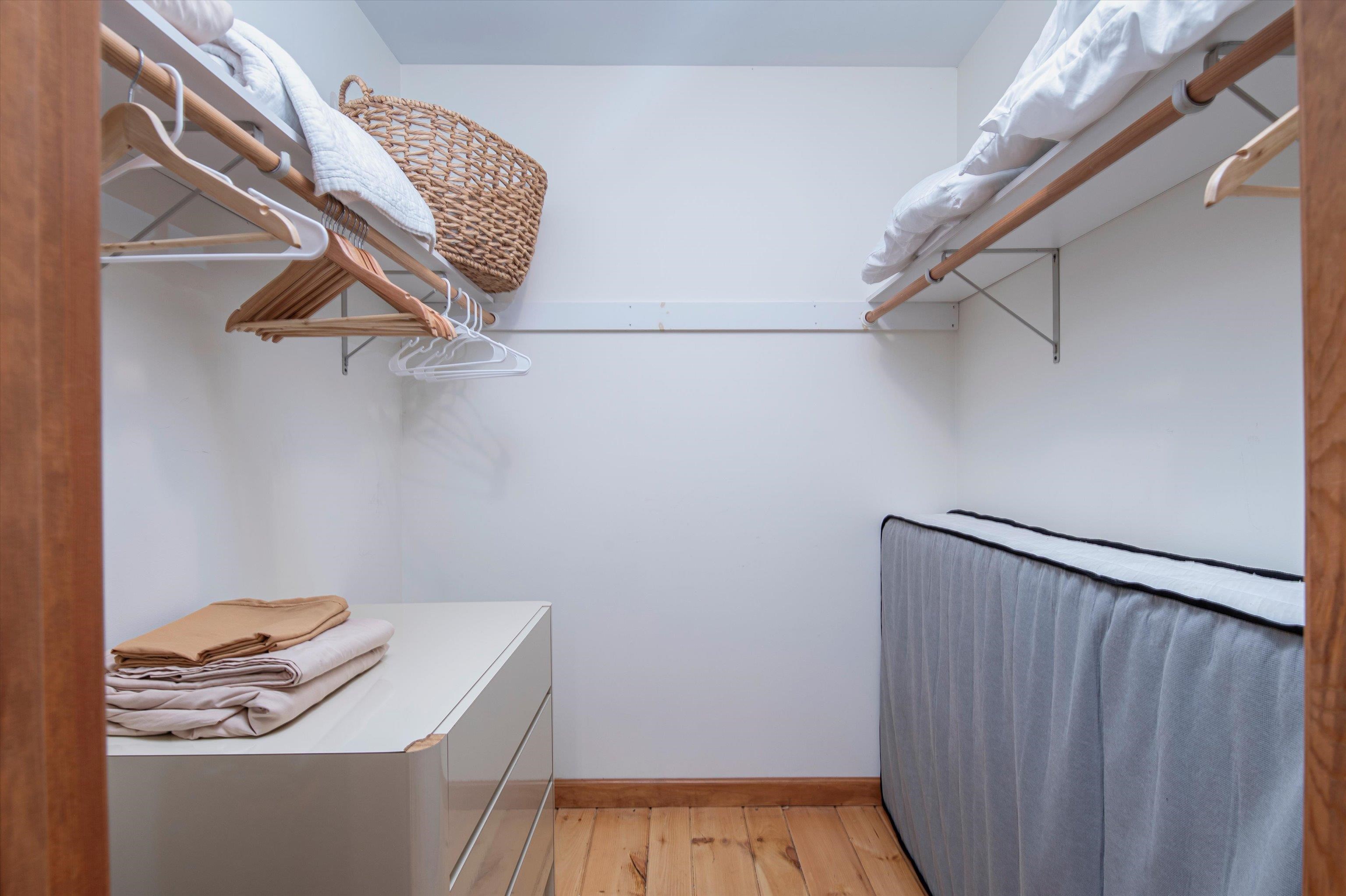 256 Bowlsville Road South