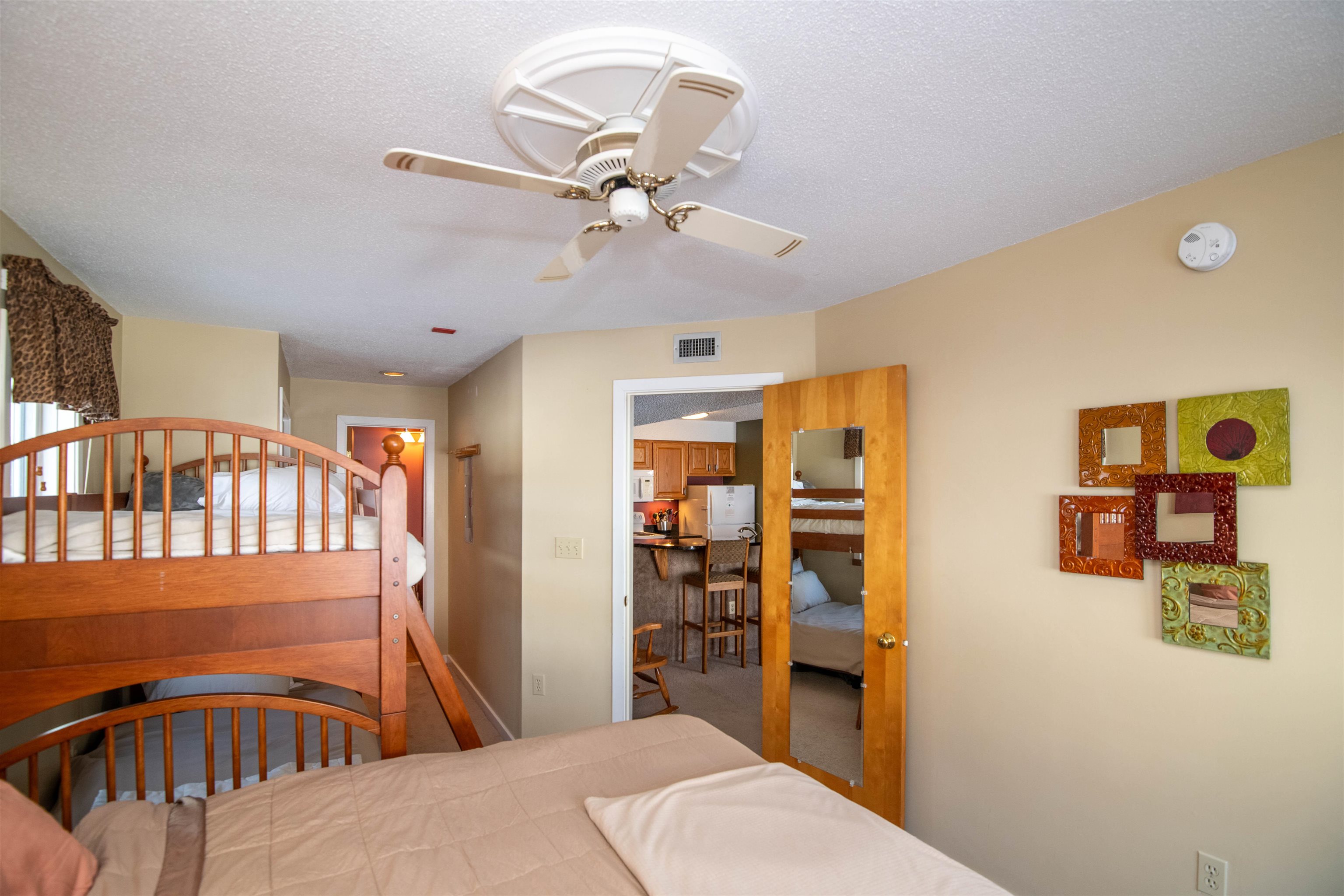 350 Mountain Road Unit: B207