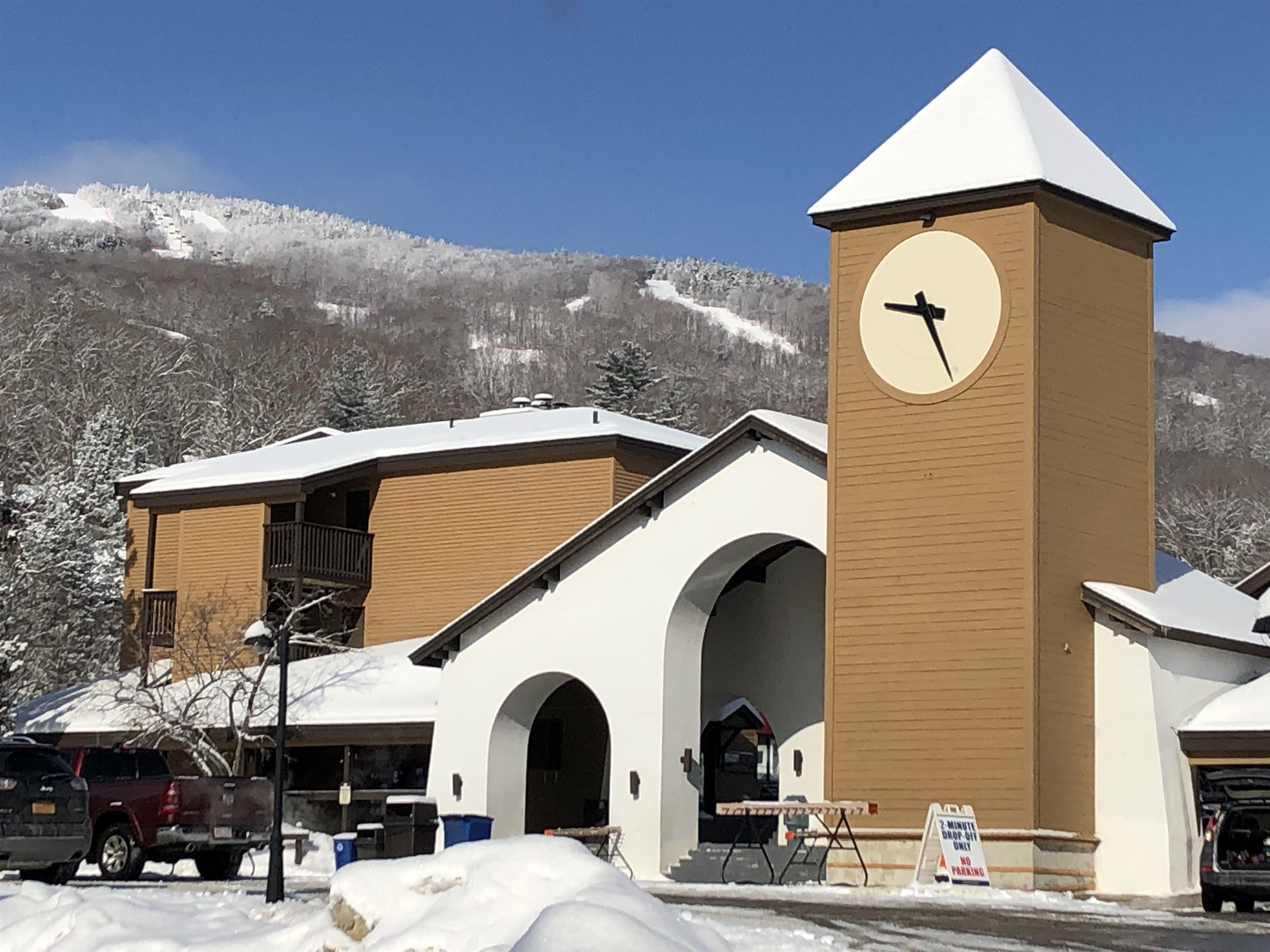 350 Mountain Road Unit: B207