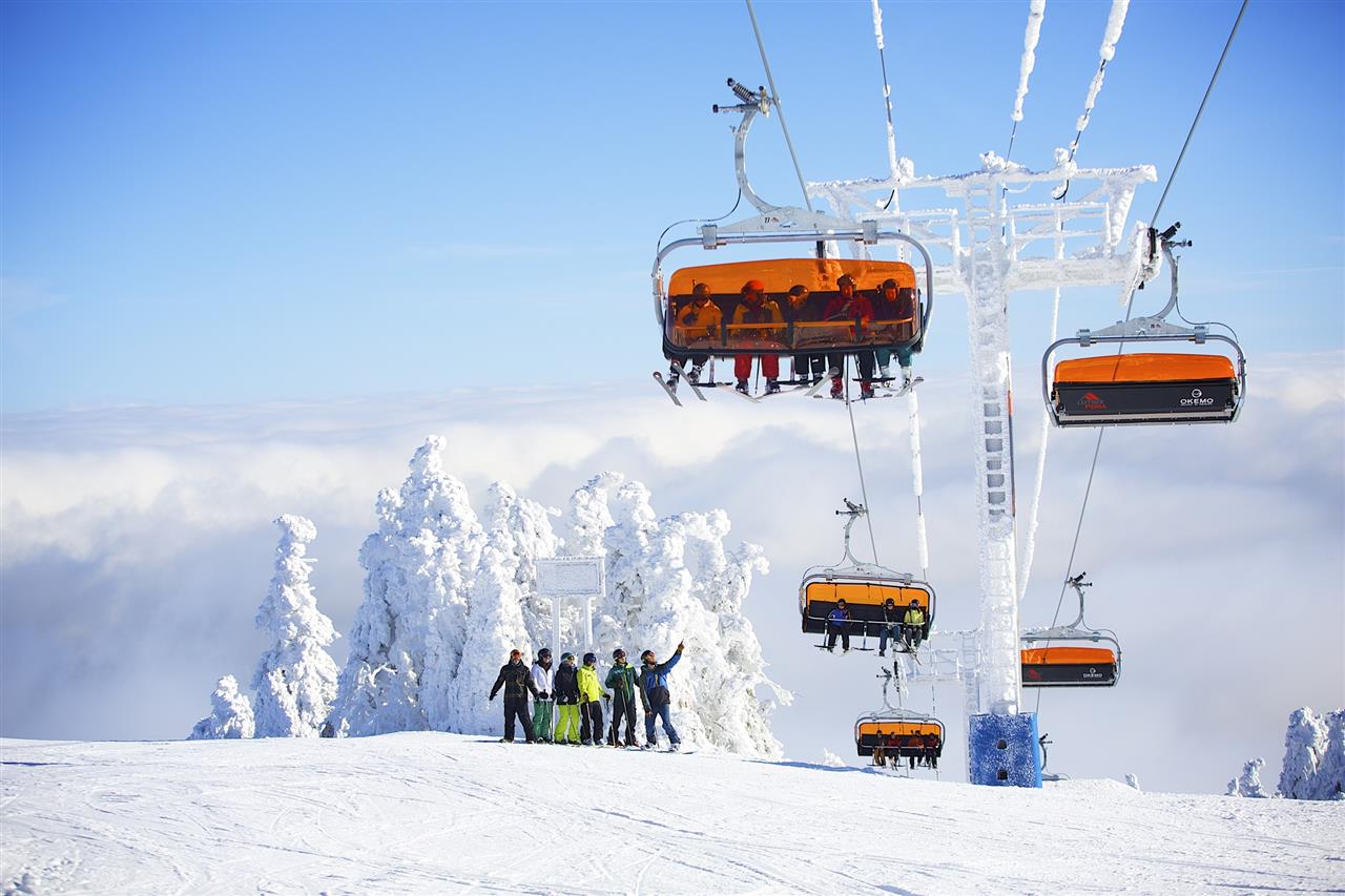 444/446 Qtr. I I I Jackson Gore Inn